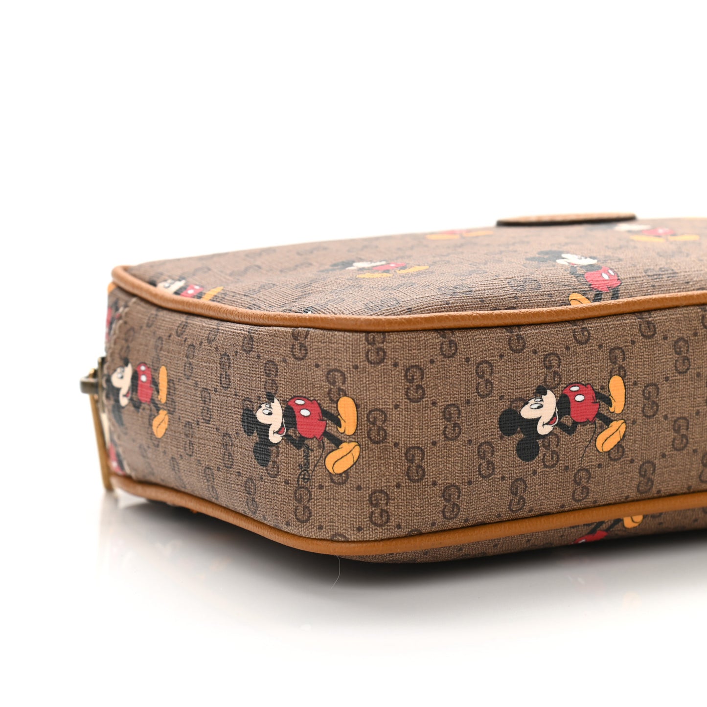 X DISNEY Mini Vintage GG Supreme Monogram Mickey Mouse Small Belt Bag 95 38 Beige Vintage Sun Oil