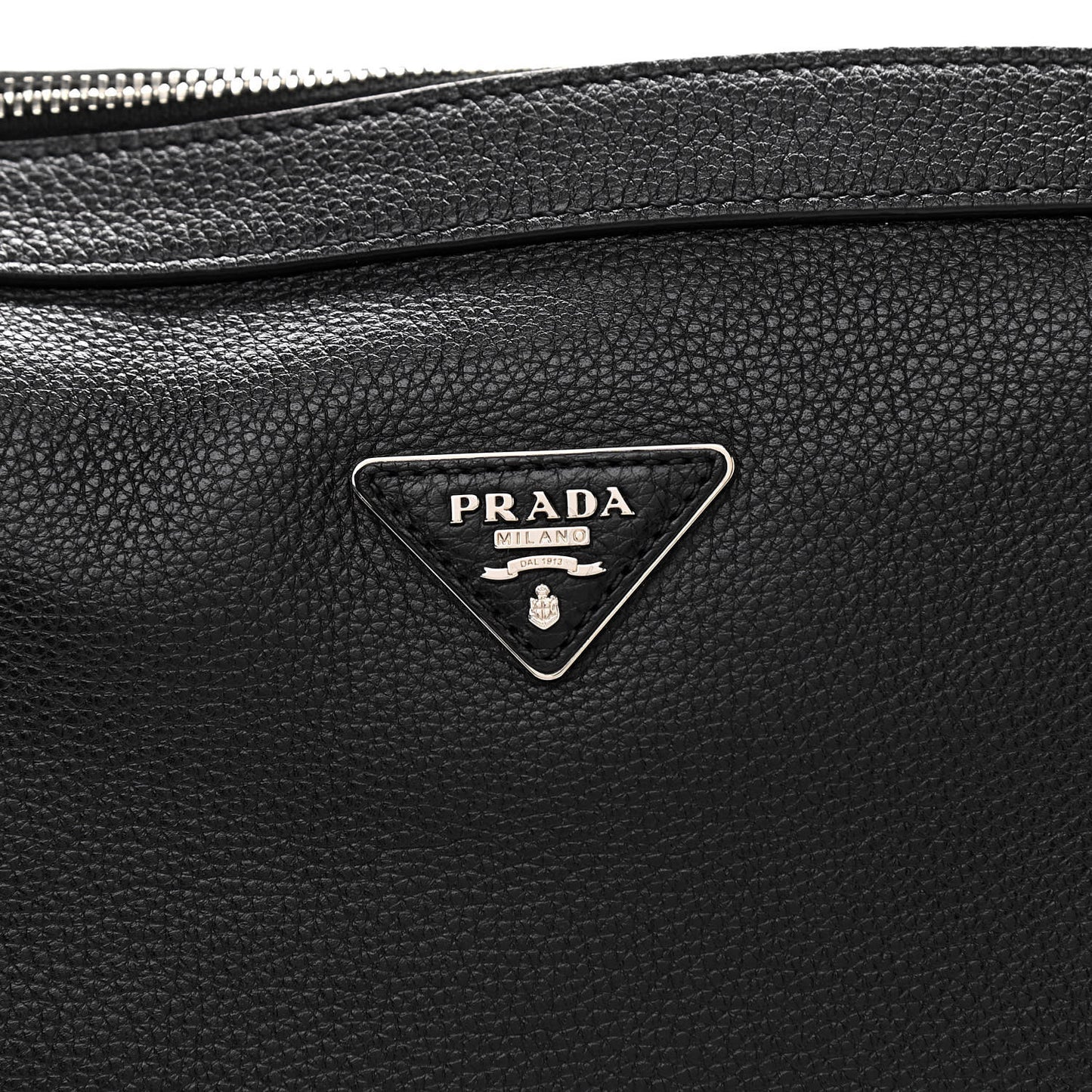 Vitello Daino Shoulder Bag Black