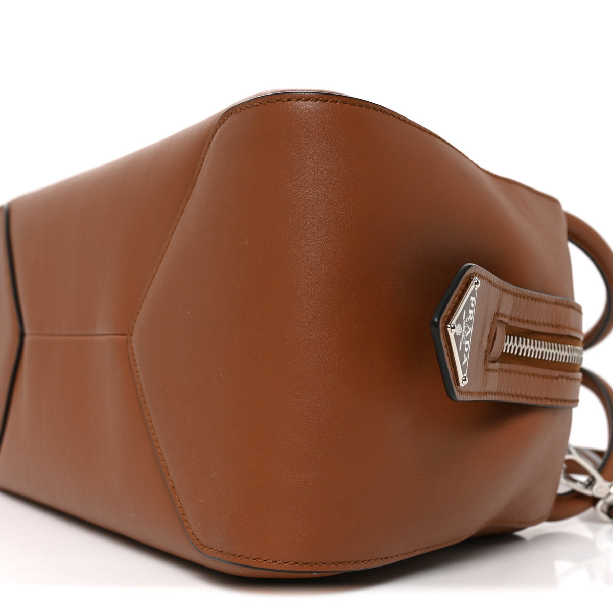 Softy Calfskin Medium  Supernova Handbag Cognac