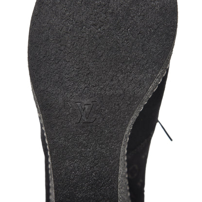 Louis Vuitton Suede Embossed Monogram Frosty Wedge Low Boots 39 Black 10 of 11