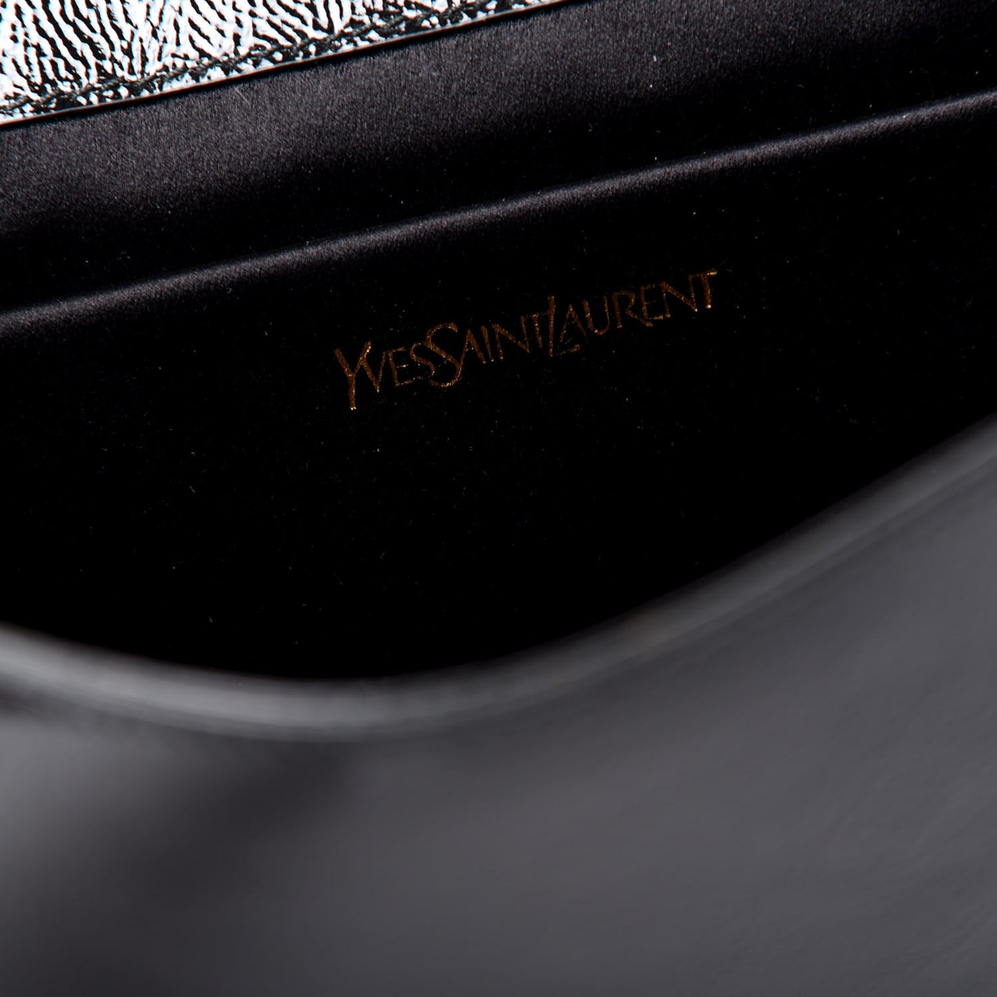 Textured Patent Monogram Large Belle De Jour Clutch Black