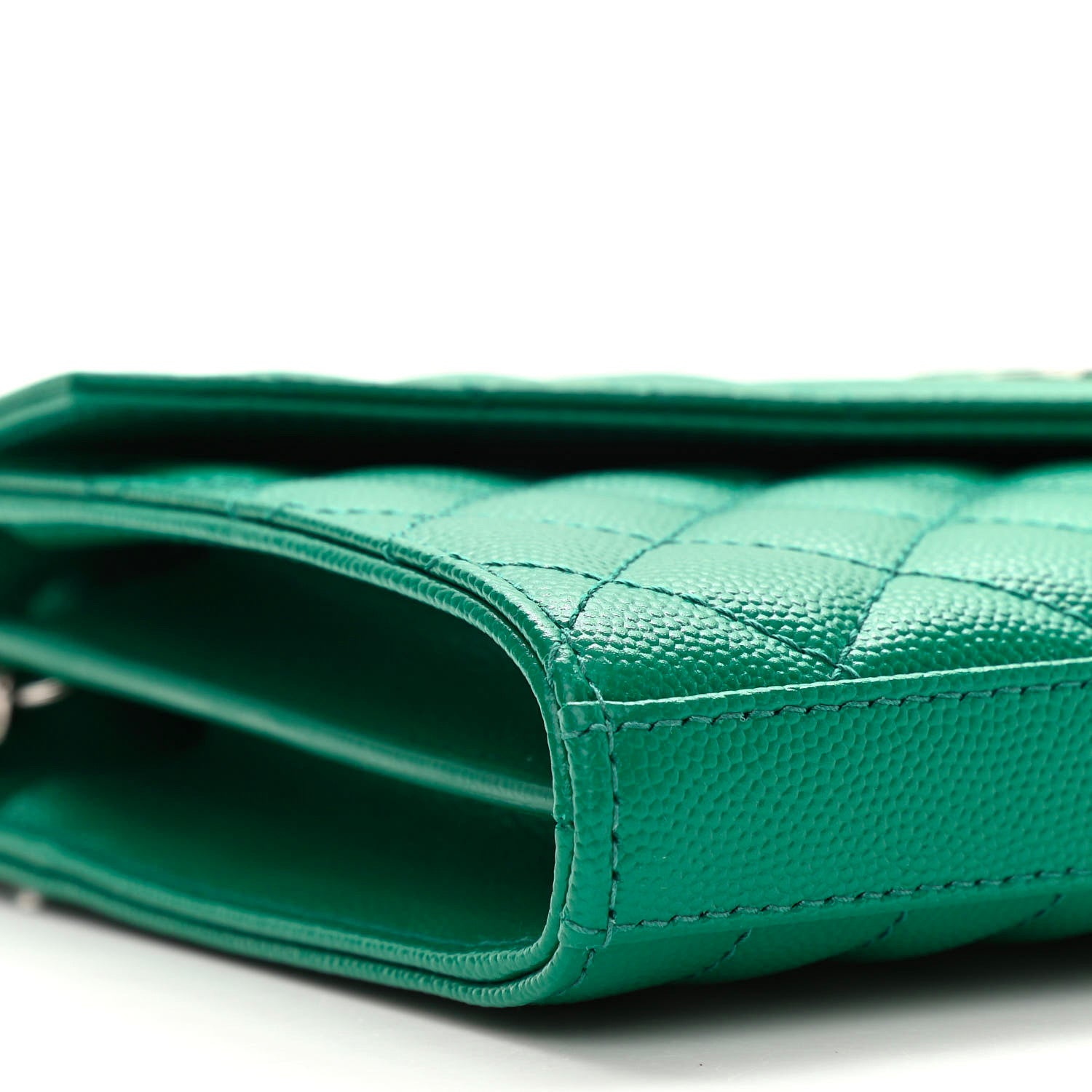 Saint Laurent Grain De Poudre Mixed Matelasse Triquilt Monogram Chain Wallet Malachite 9 of 10