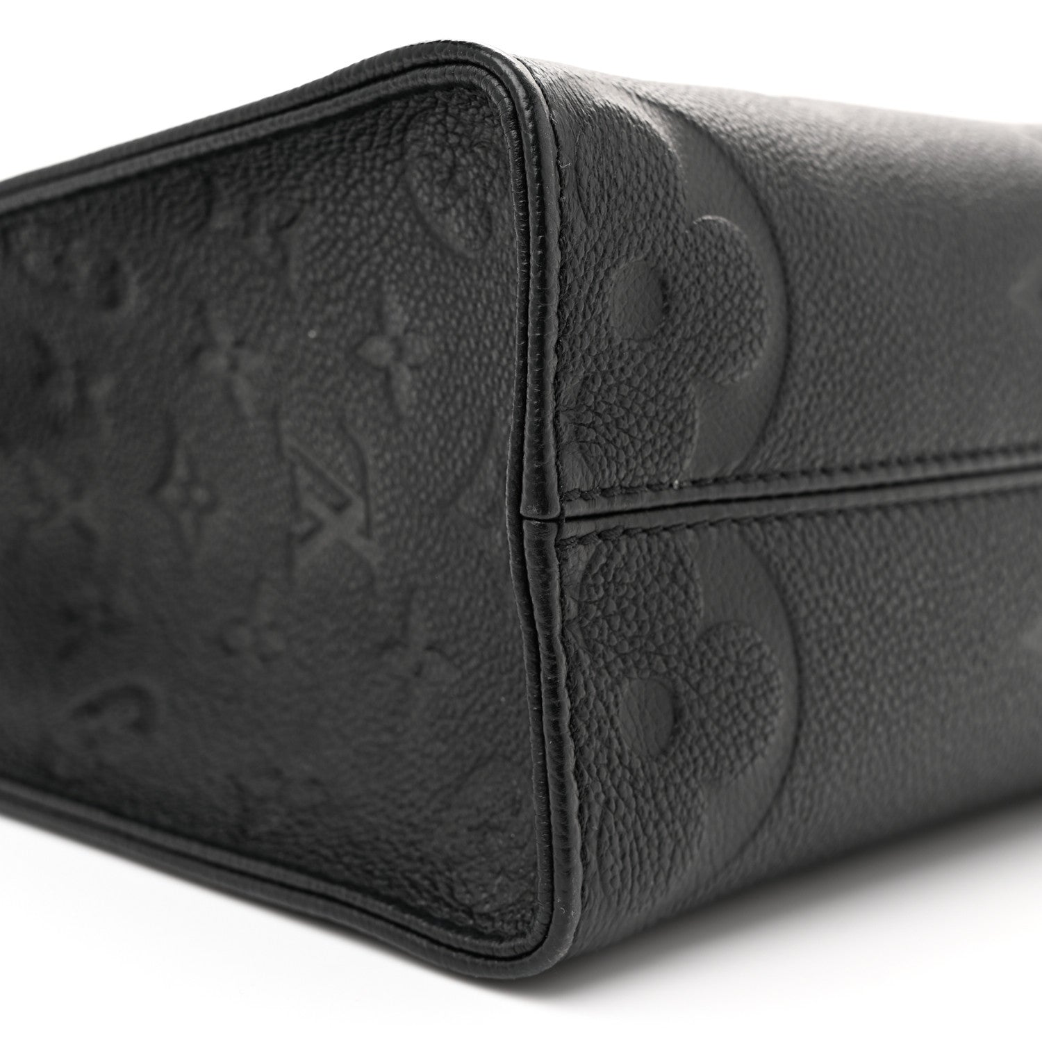 Louis Vuitton Empreinte Monogram Giant Onthego PM Black 8 of 9