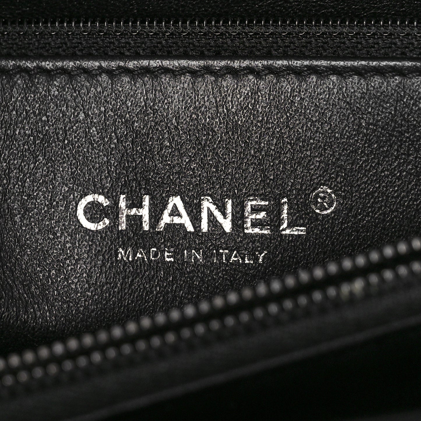 Caviar Lizard Quilted Medium Coco Handle Flap Black
