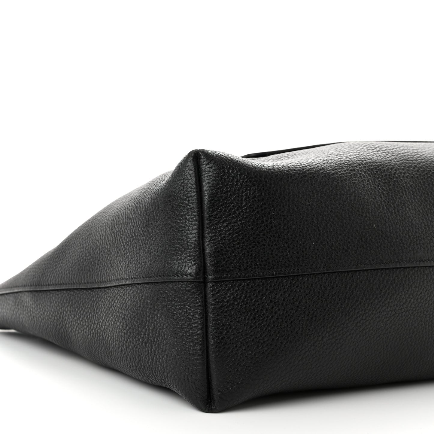 Vitello Daino Pocket Shopping Tote Black