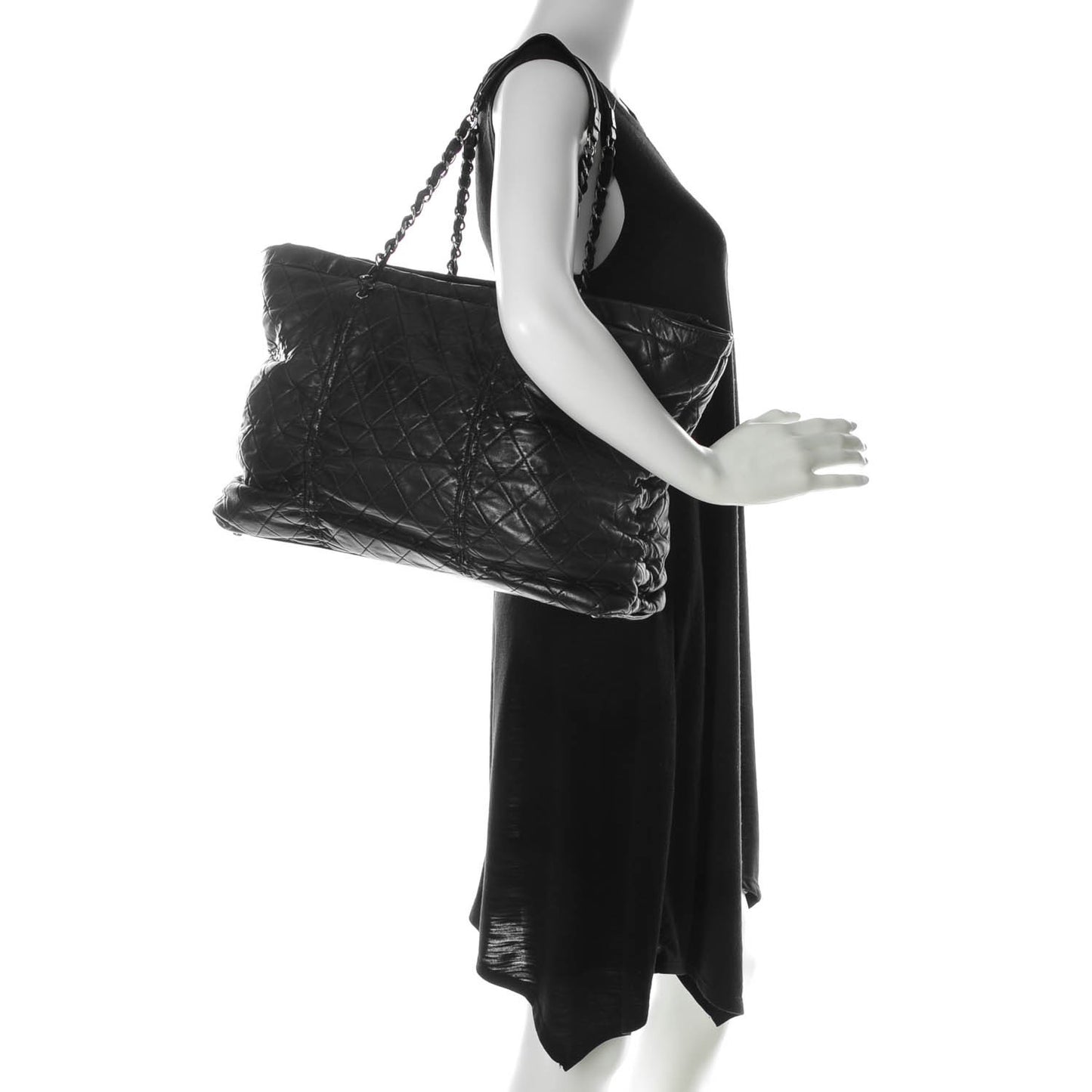Lambskin Quilted East West Sharpei Tote Black