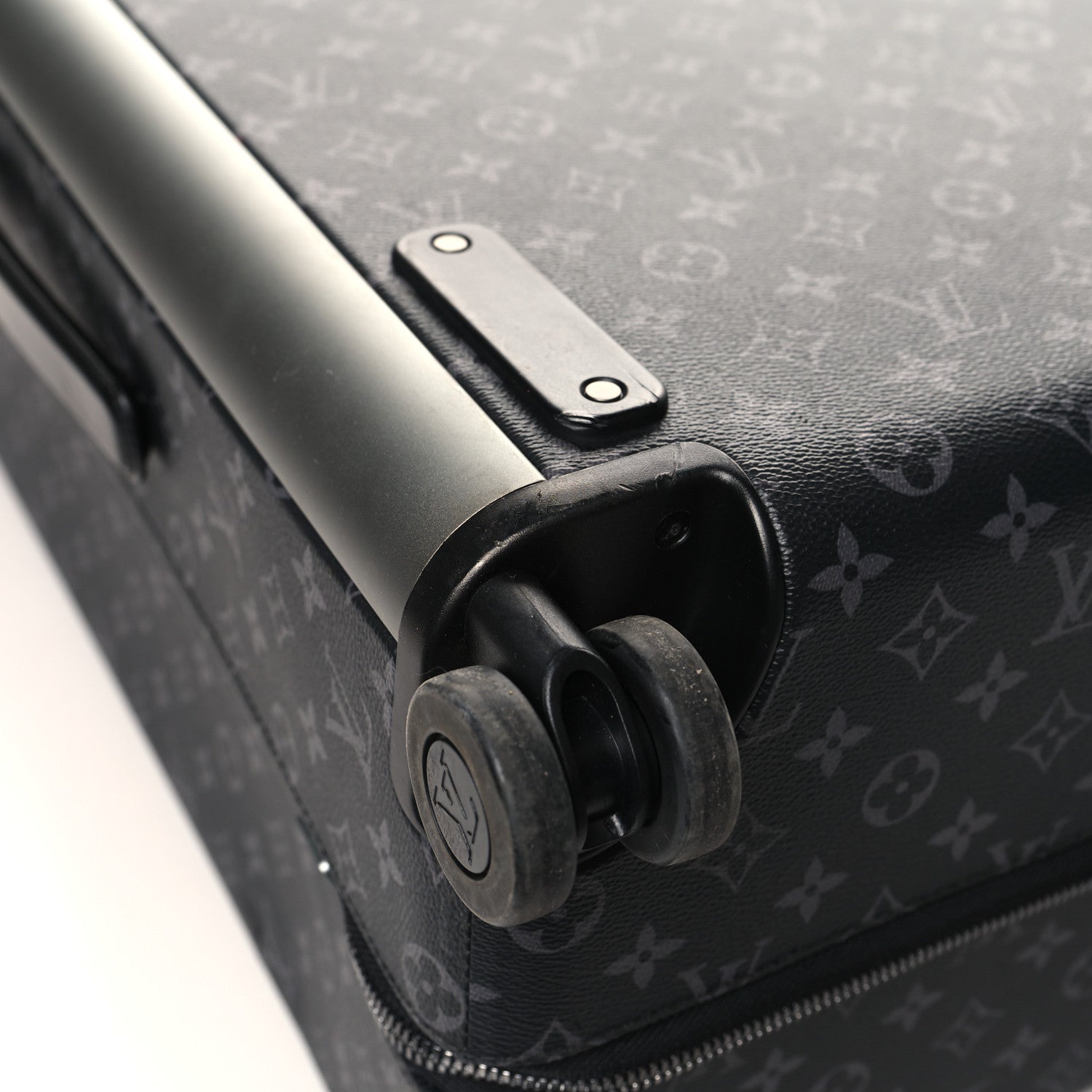 Louis Vuitton Monogram Eclipse Horizon 70 9 of 13
