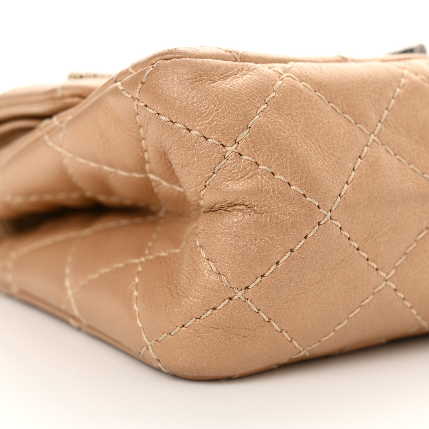 Chanel Metallic Calfskin Quilted Lucky Charms 2.55 Reissue 224 Flap Gold 9 of 14