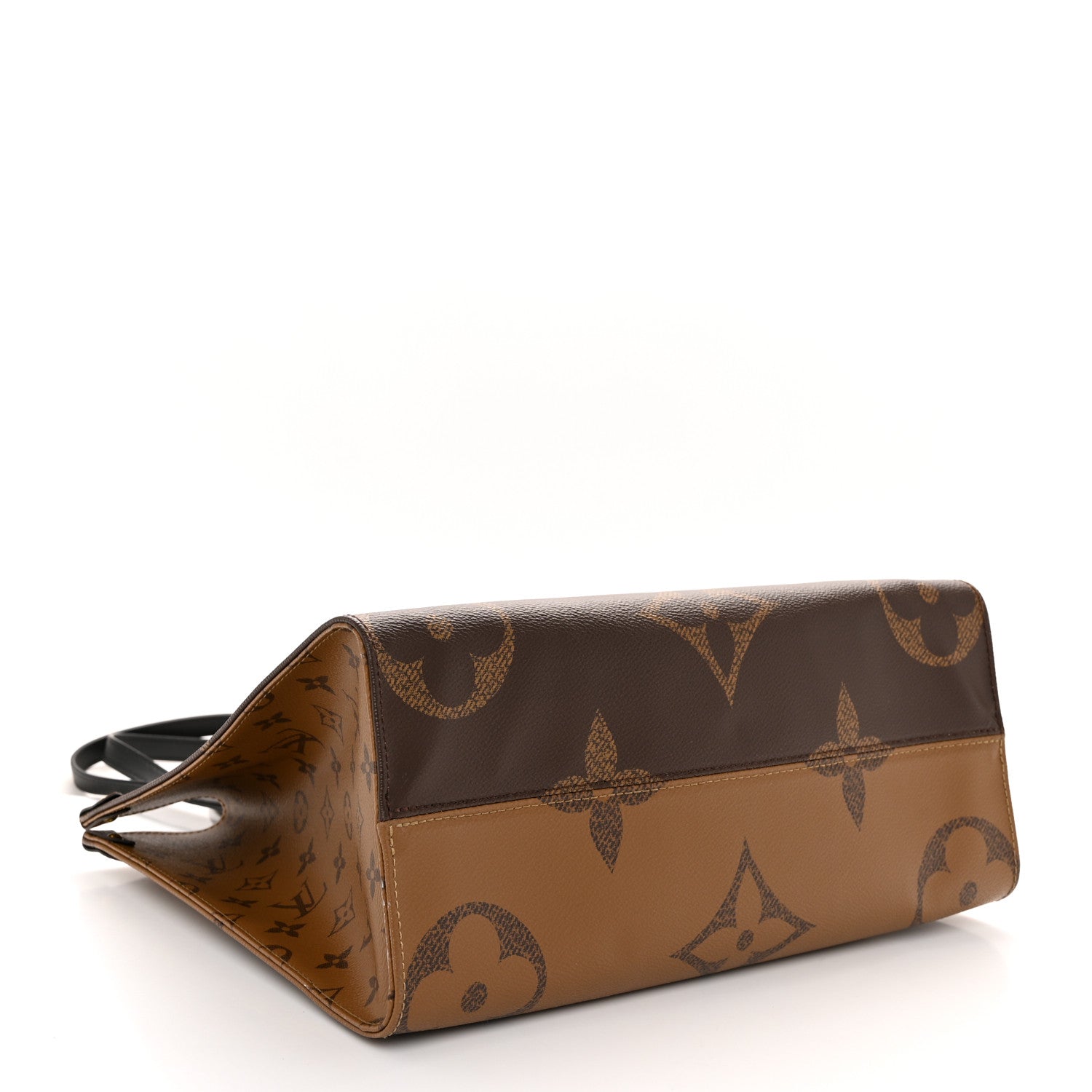 Louis Vuitton Reverse Monogram Giant Onthego MM 4 of 9