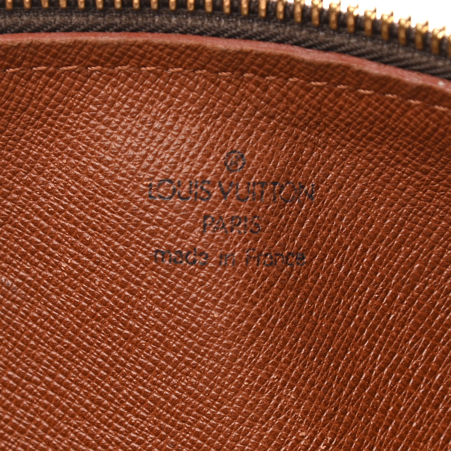 Monogram Papillon 26
