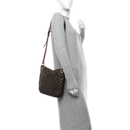 Louis Vuitton Damier Ebene South Bank Besace 2 of 10