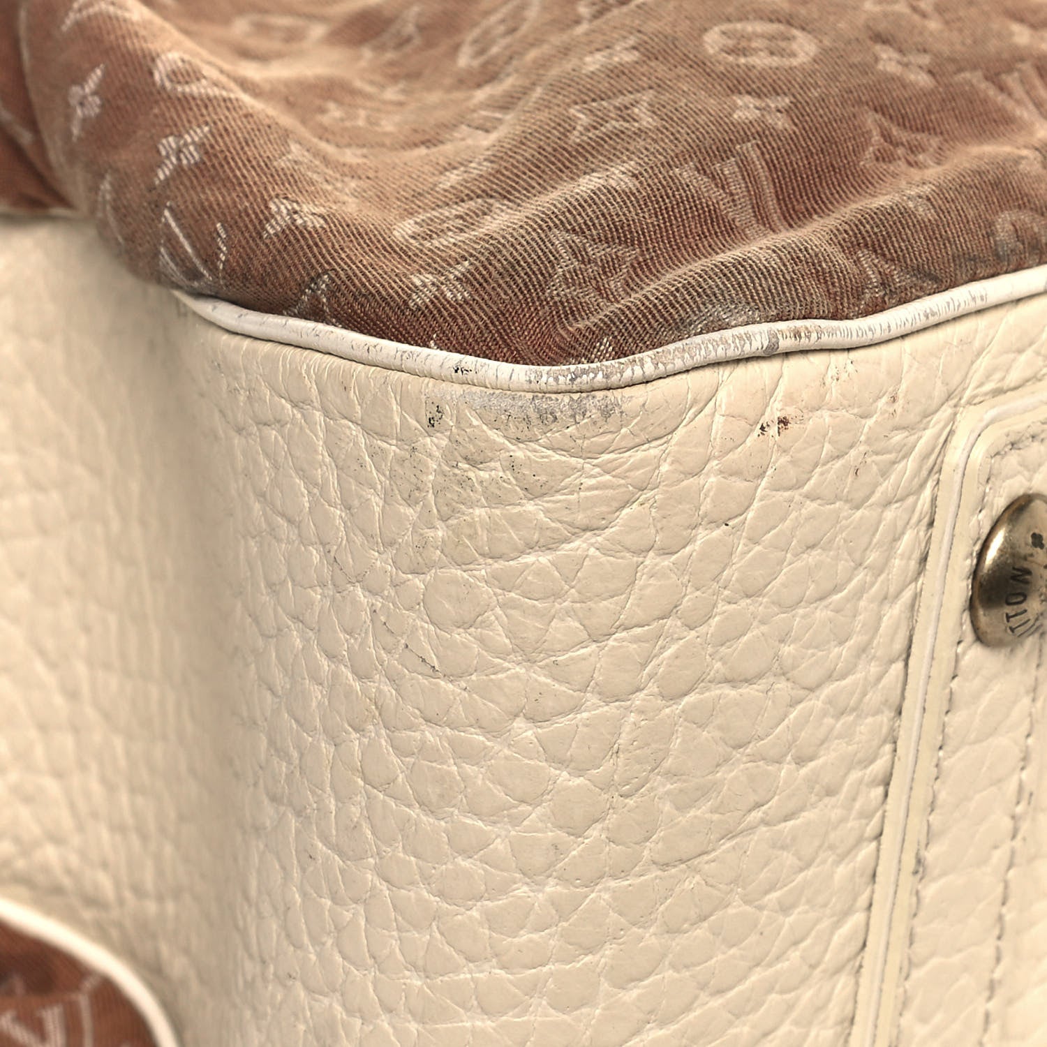 Louis Vuitton Mini Monogram Trapeze GM Camel 8 of 20
