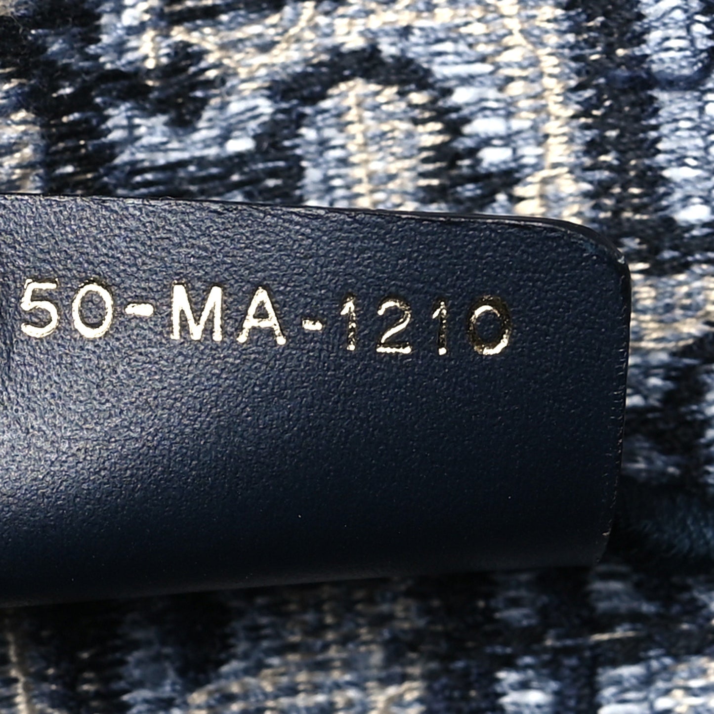 Oblique Slim Saddle Pouch Blue