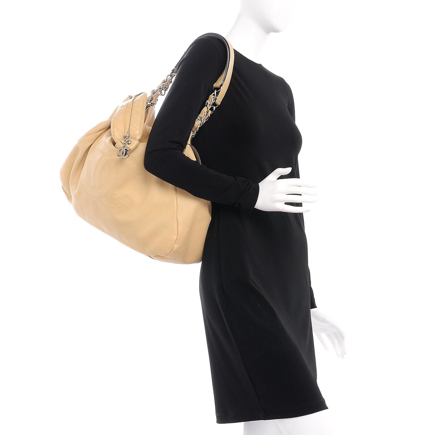 Lambskin Edgy Large Hobo Beige