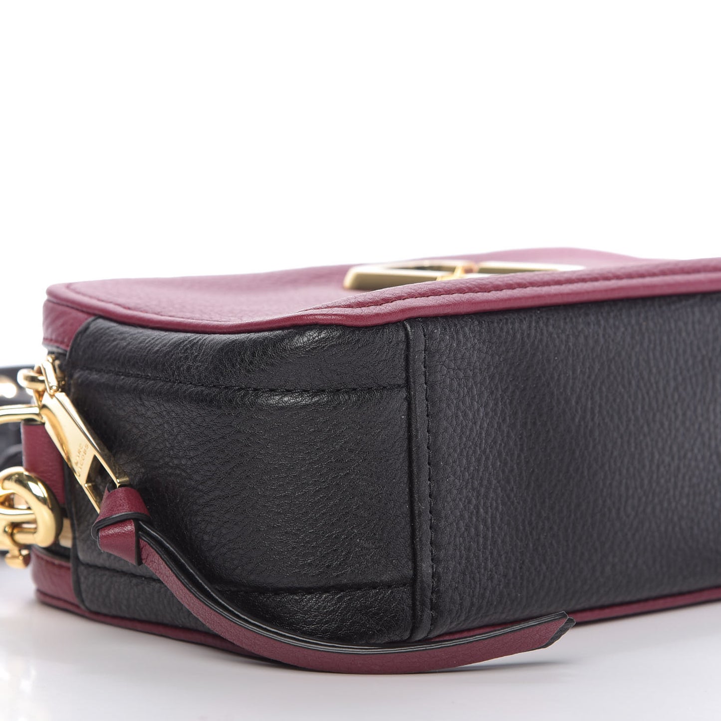Supple Natural Grain Calfskin Softshot 21 Crossbody Bag Burgundy