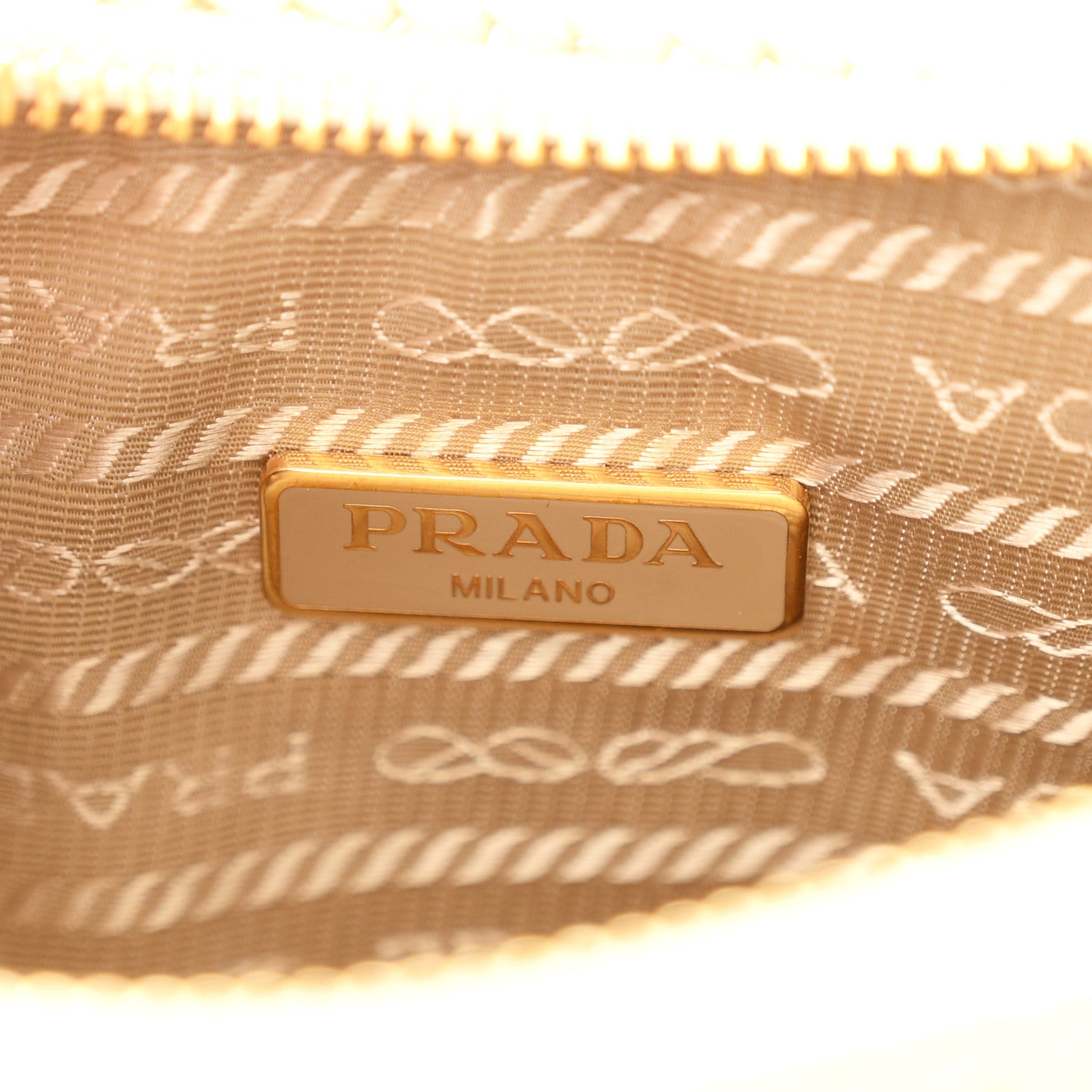 Prada Yarn Raffia Effect Crochet Re-Edition 2005 Shoulder Bag Naturale 6 of 12