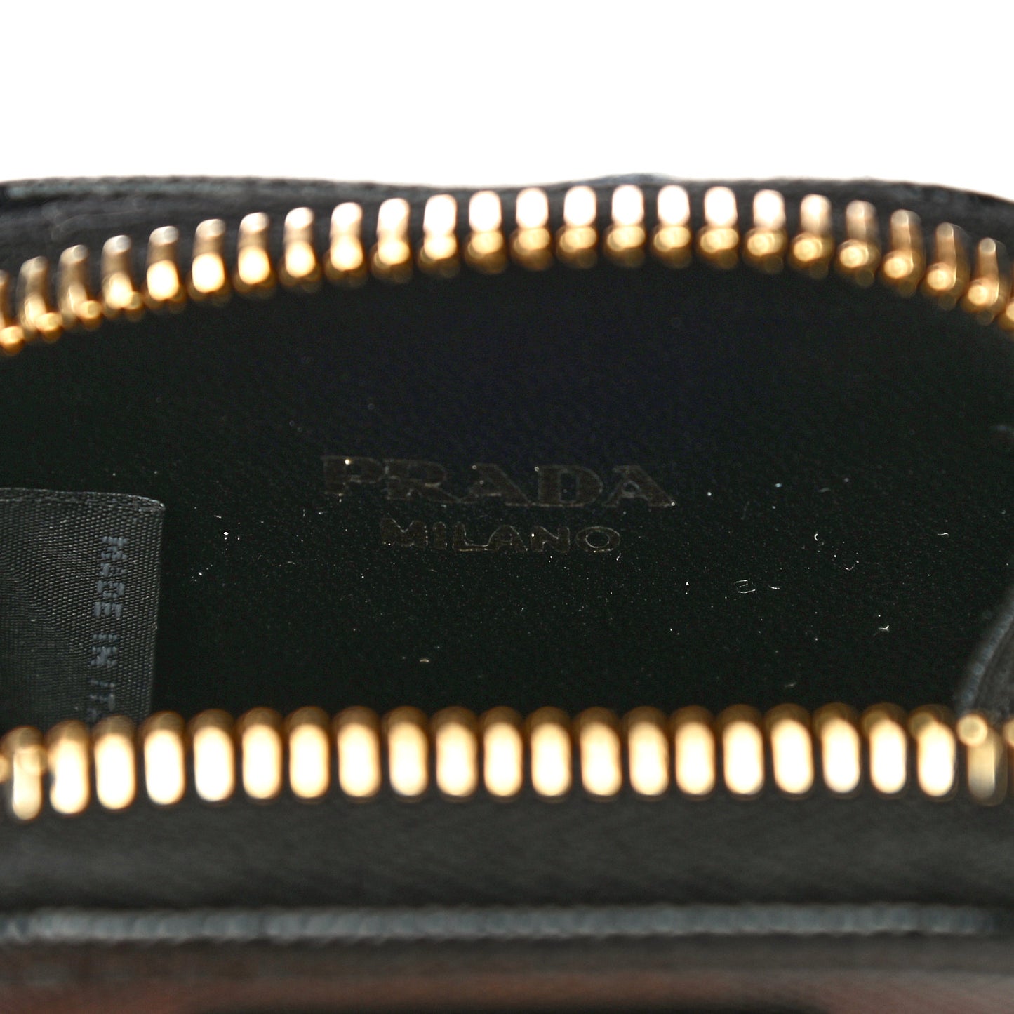Saffiano Lux Re-Edition 2005 Shoulder Bag Black