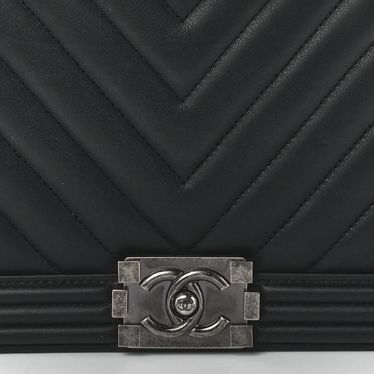 Chanel Calfskin Chevron Quilted Large Boy Flap Black 8 of 11