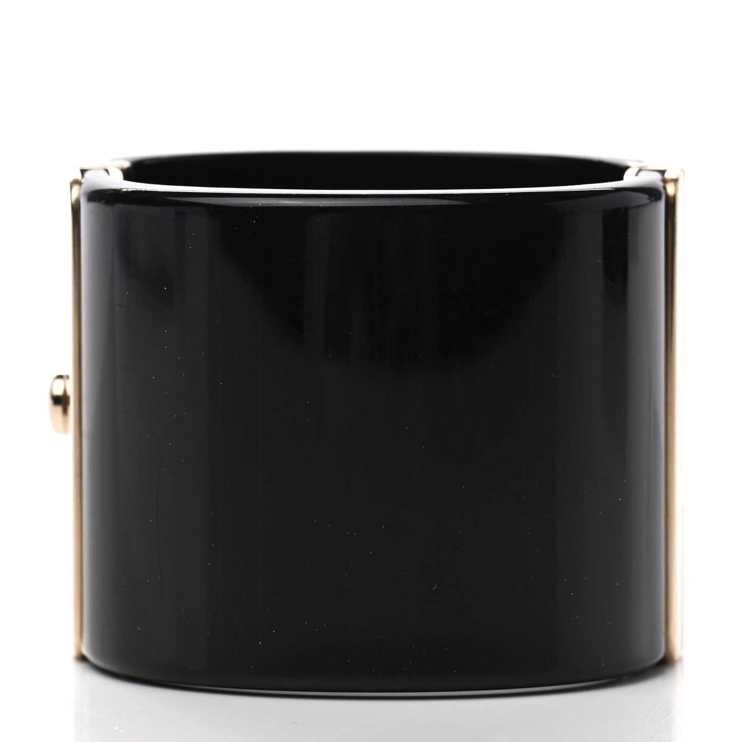Resin Crystal Heart CC Cuff Bracelet Black