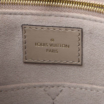 Louis Vuitton Empreinte Monogram Giant Onthego MM Tourterelle 6 of 9