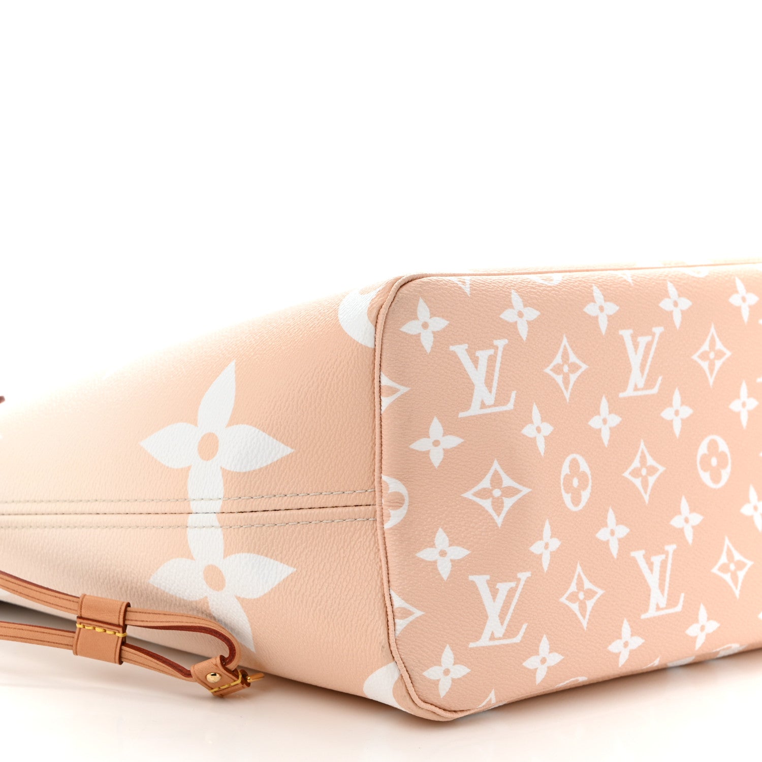 Louis Vuitton Monogram Giant By The Pool Neverfull MM Brume 9 of 14