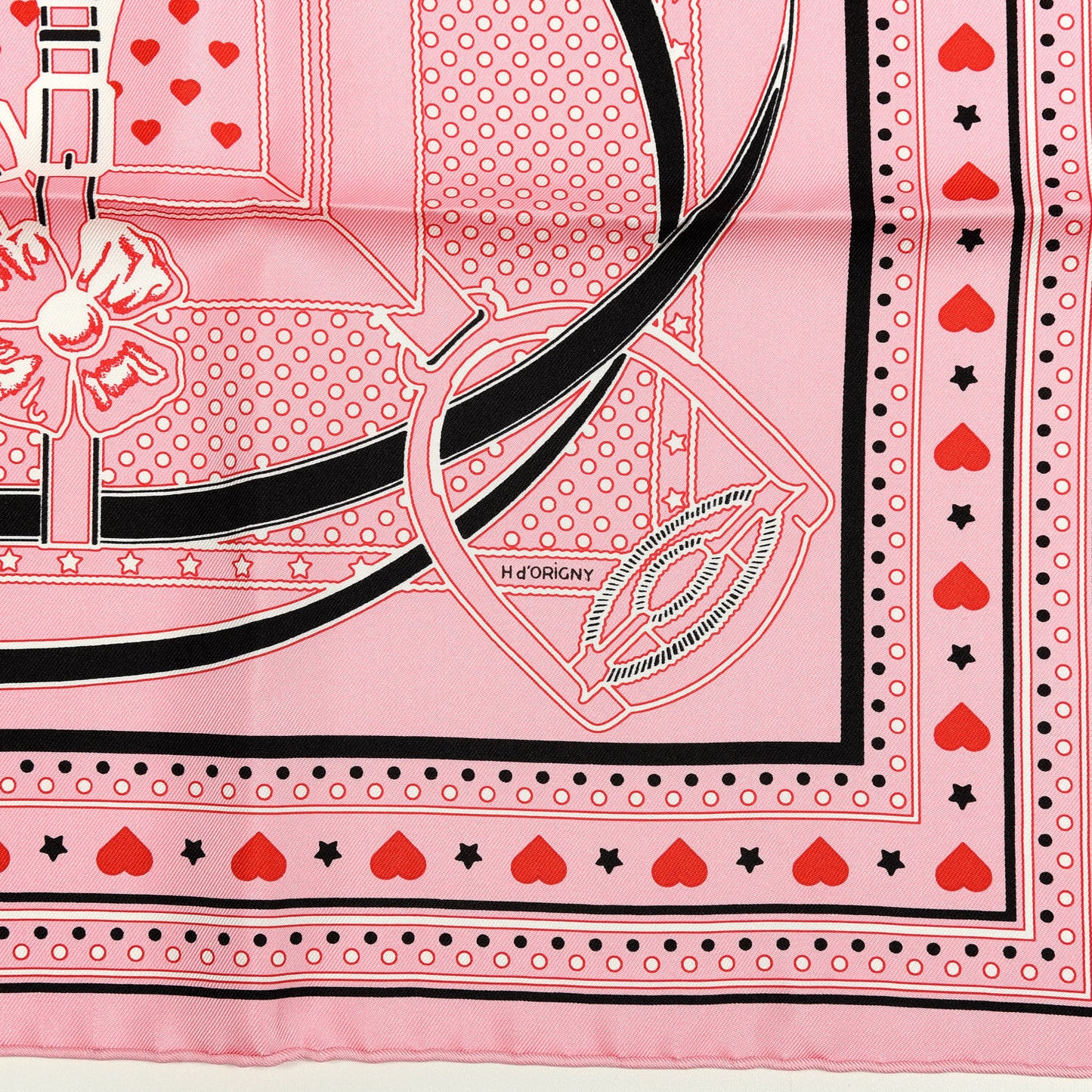 Silk Grand Manege Cut Bandana Love Scarf 65 Rouge Rose Black