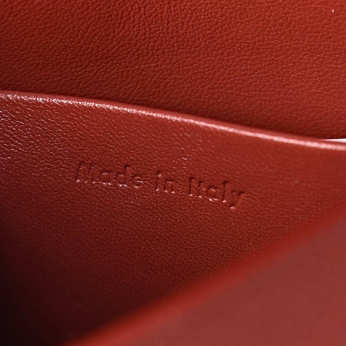 Grained Calfskin Small Trotteur Rust