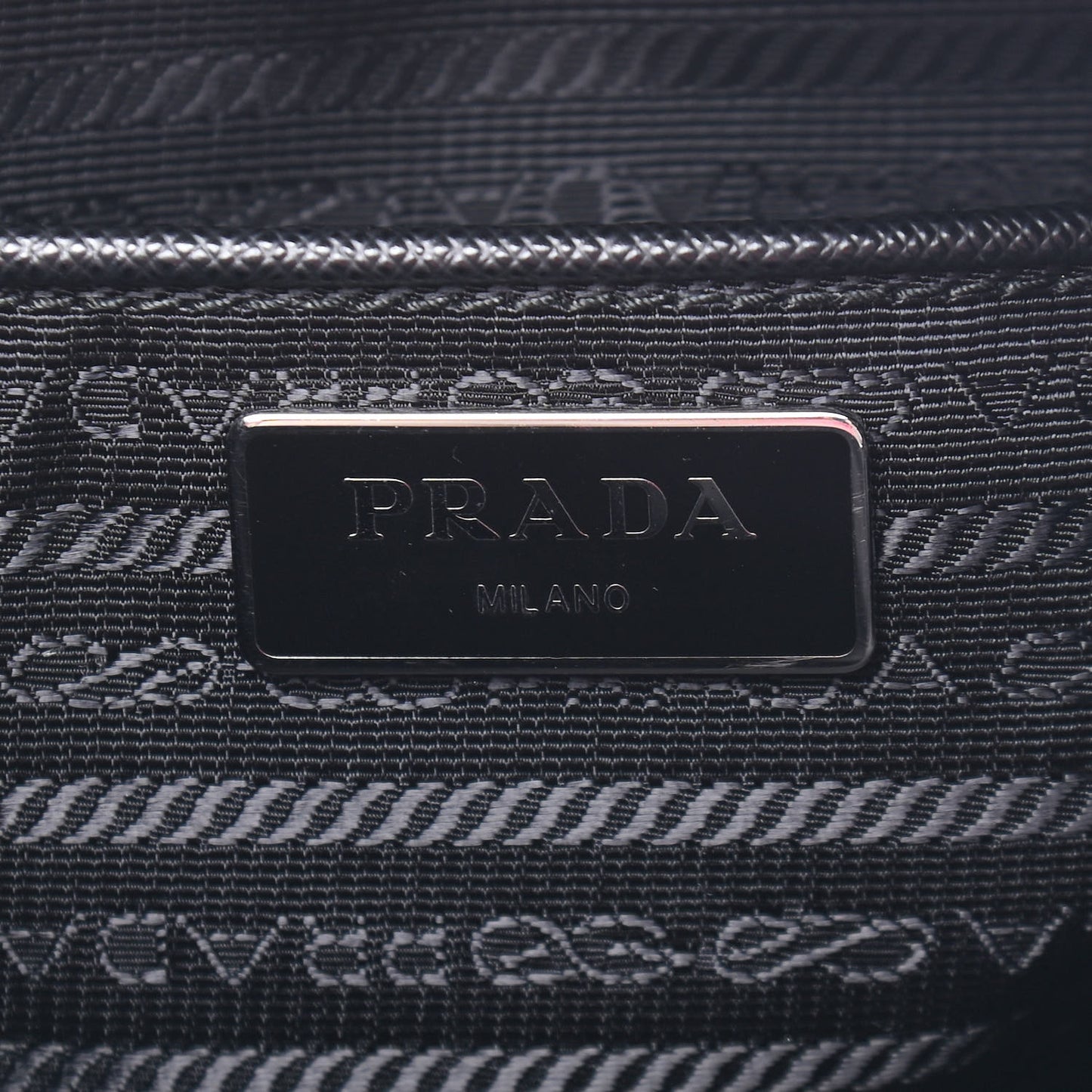 Tessuto Nylon Messenger Bag Black