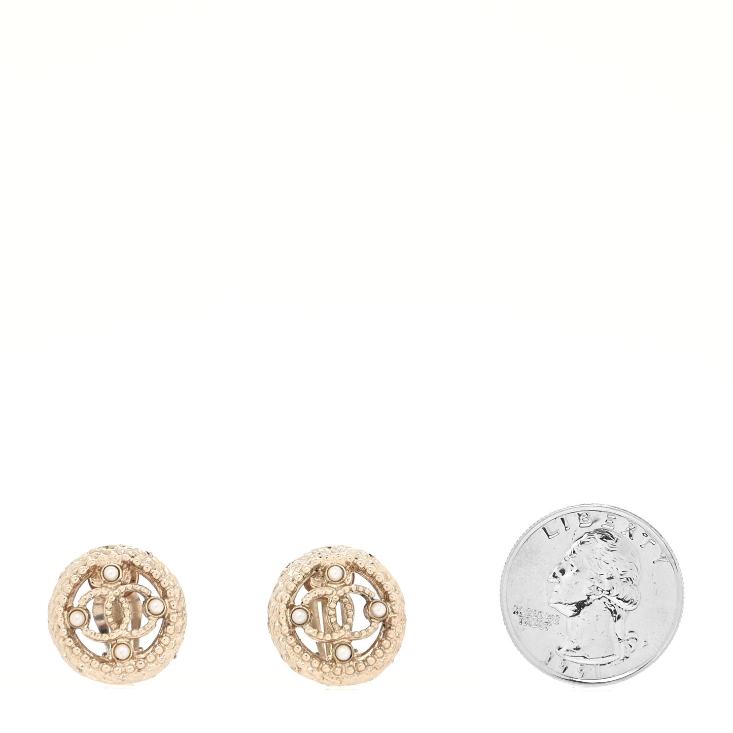 Pearl CC Round Rope Clip On Earrings