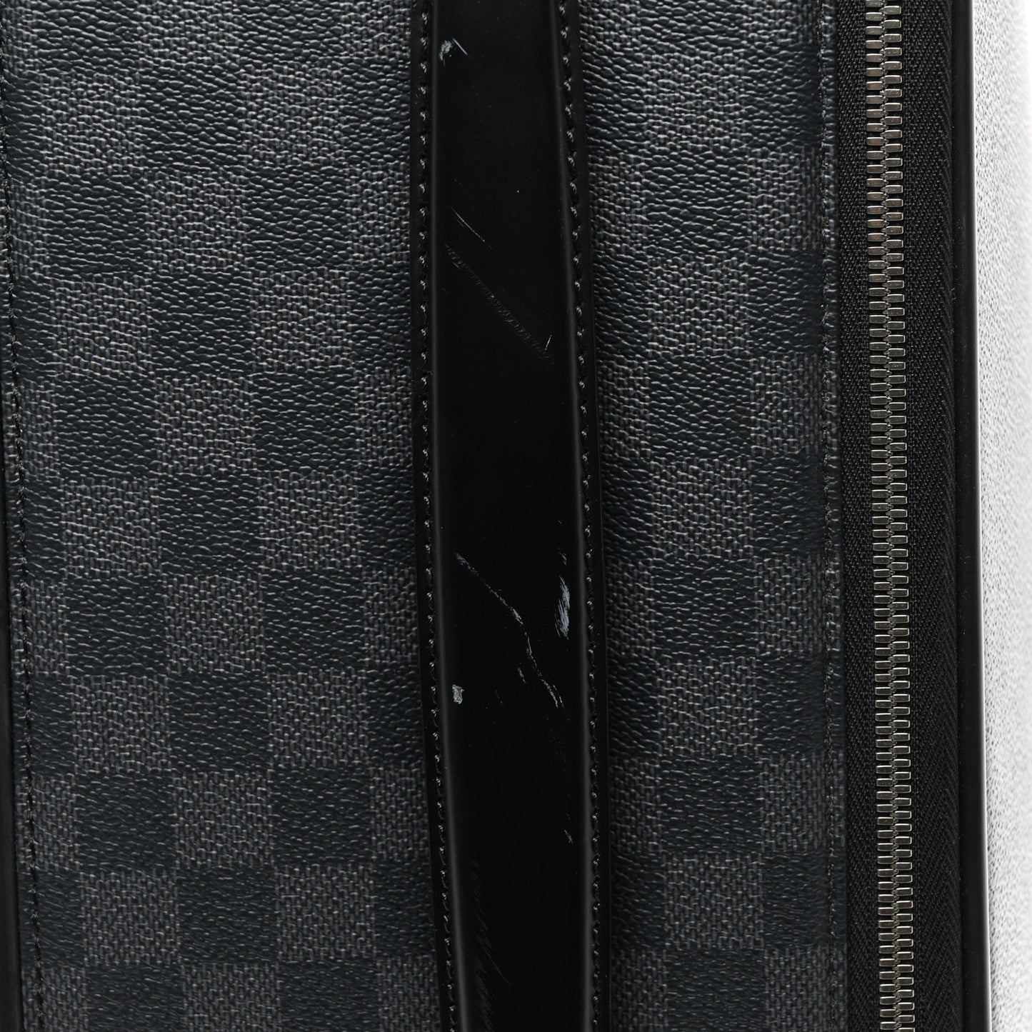 Damier Graphite Pegase Light 55