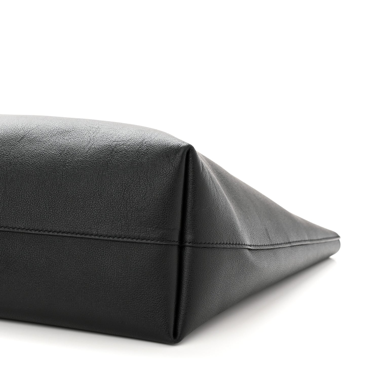 Calfskin Virtus Tote Black
