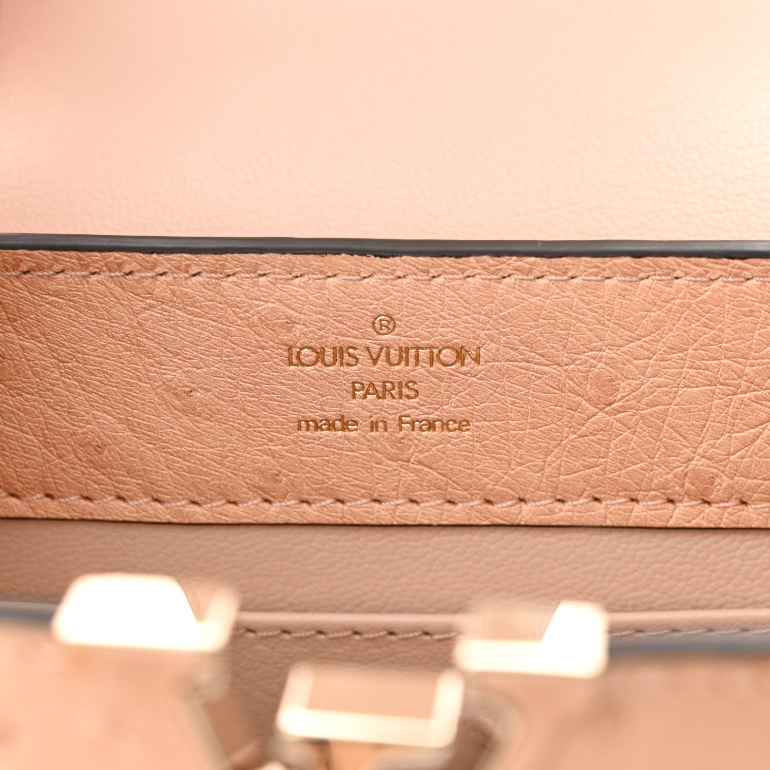 Louis Vuitton Ostrich Capucines Mini Rose Champagne 6 of 10