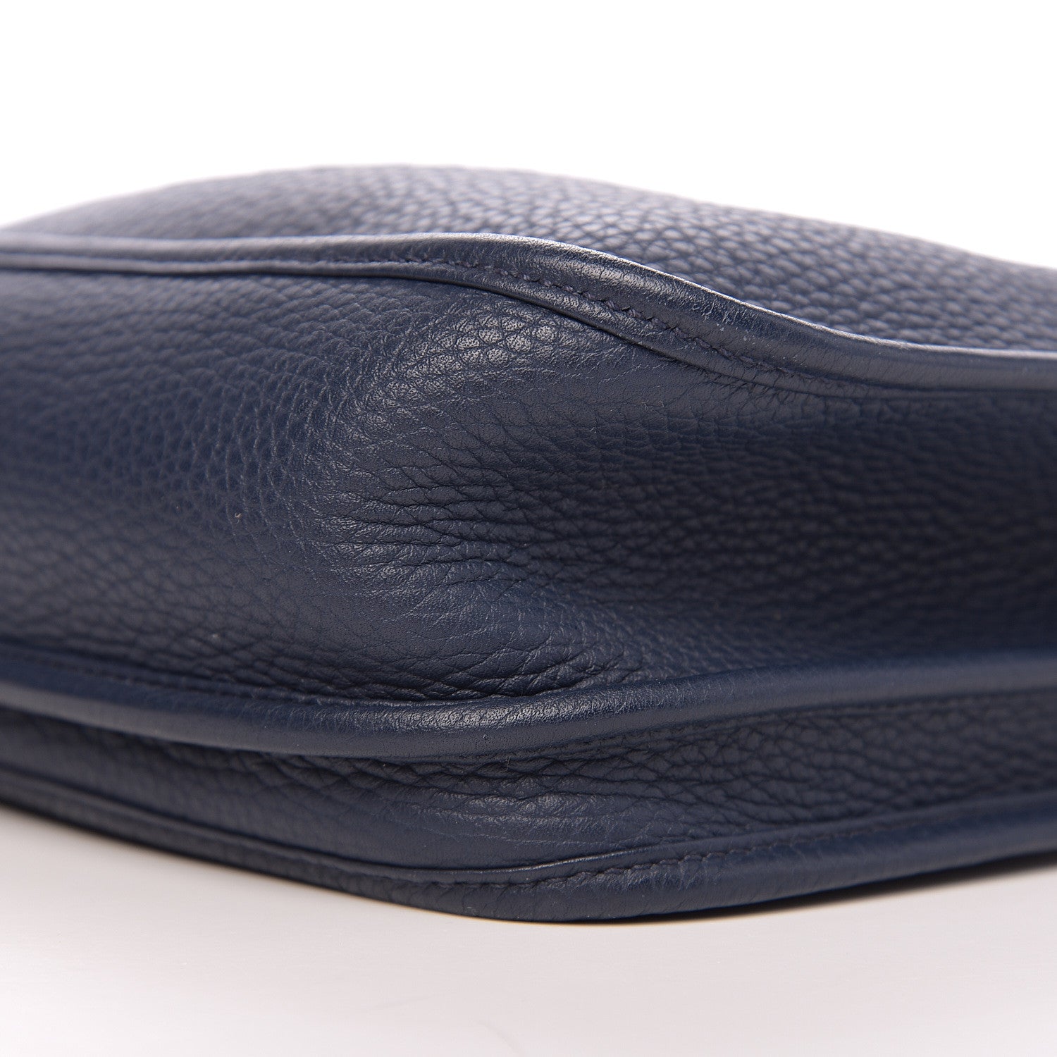 Hermes Taurillon Clemence Evelyne III PM Bleu Abysse 9 of 10