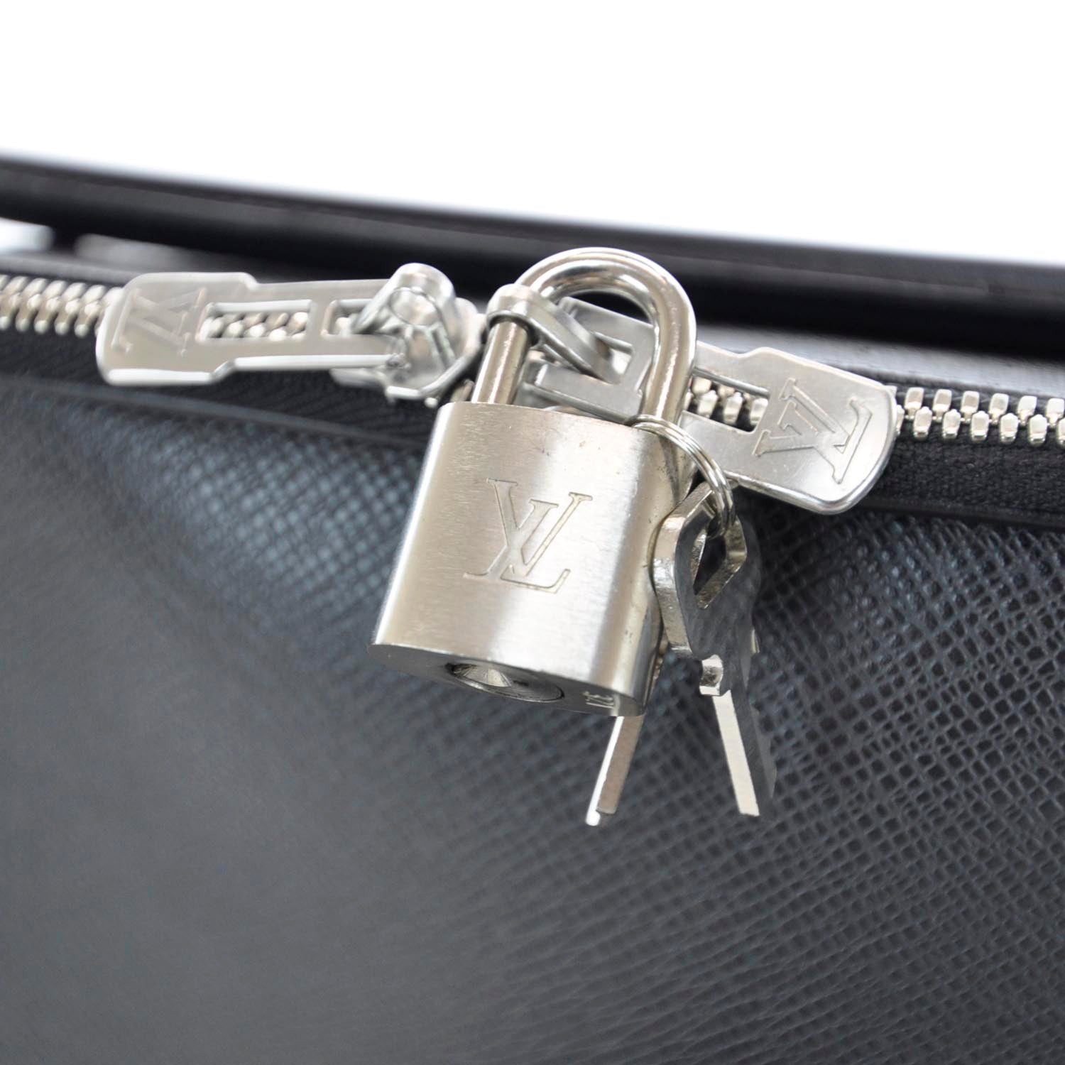Louis Vuitton Taiga Tura Computer Case Briefcase 10 of 15