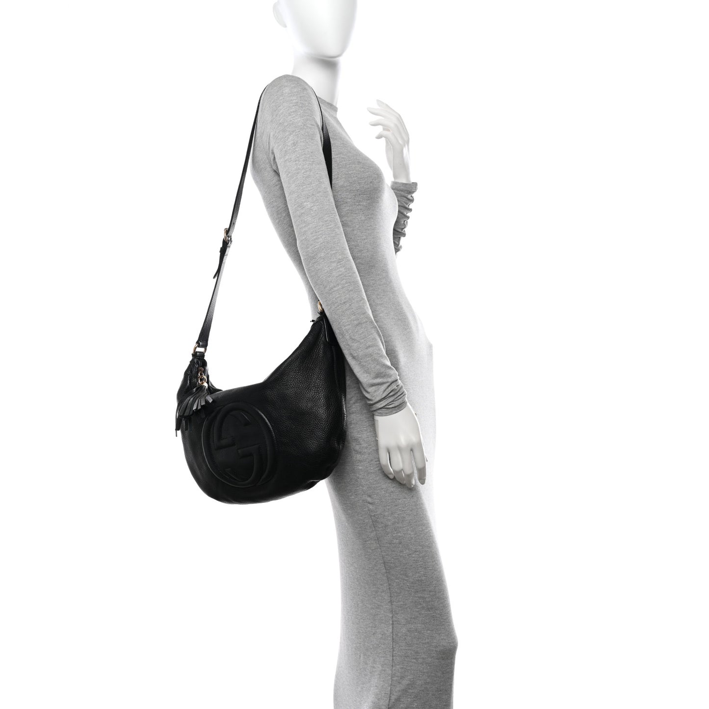 Pebbled Calfskin Medium Soho Hobo Black