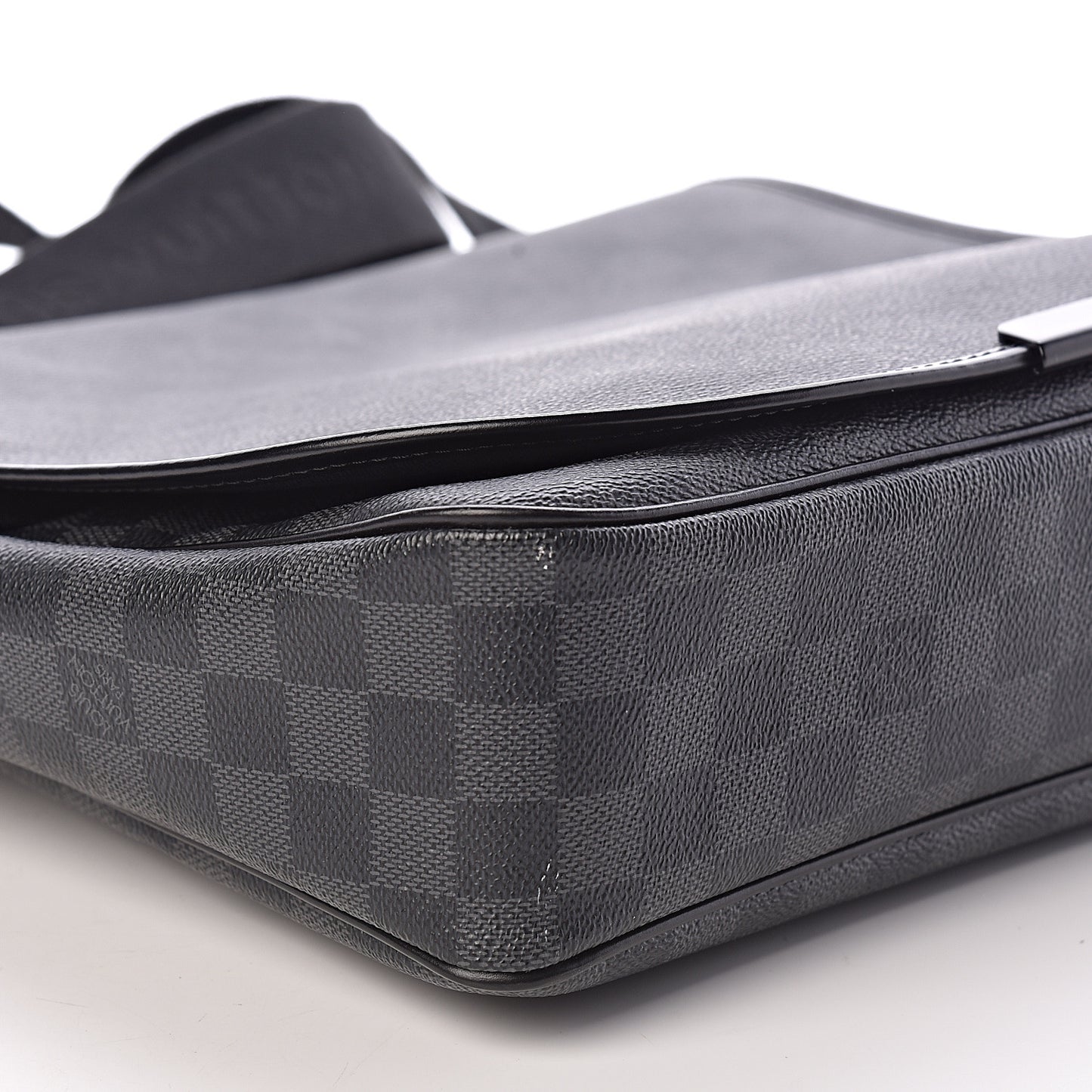 Damier Graphite District MM