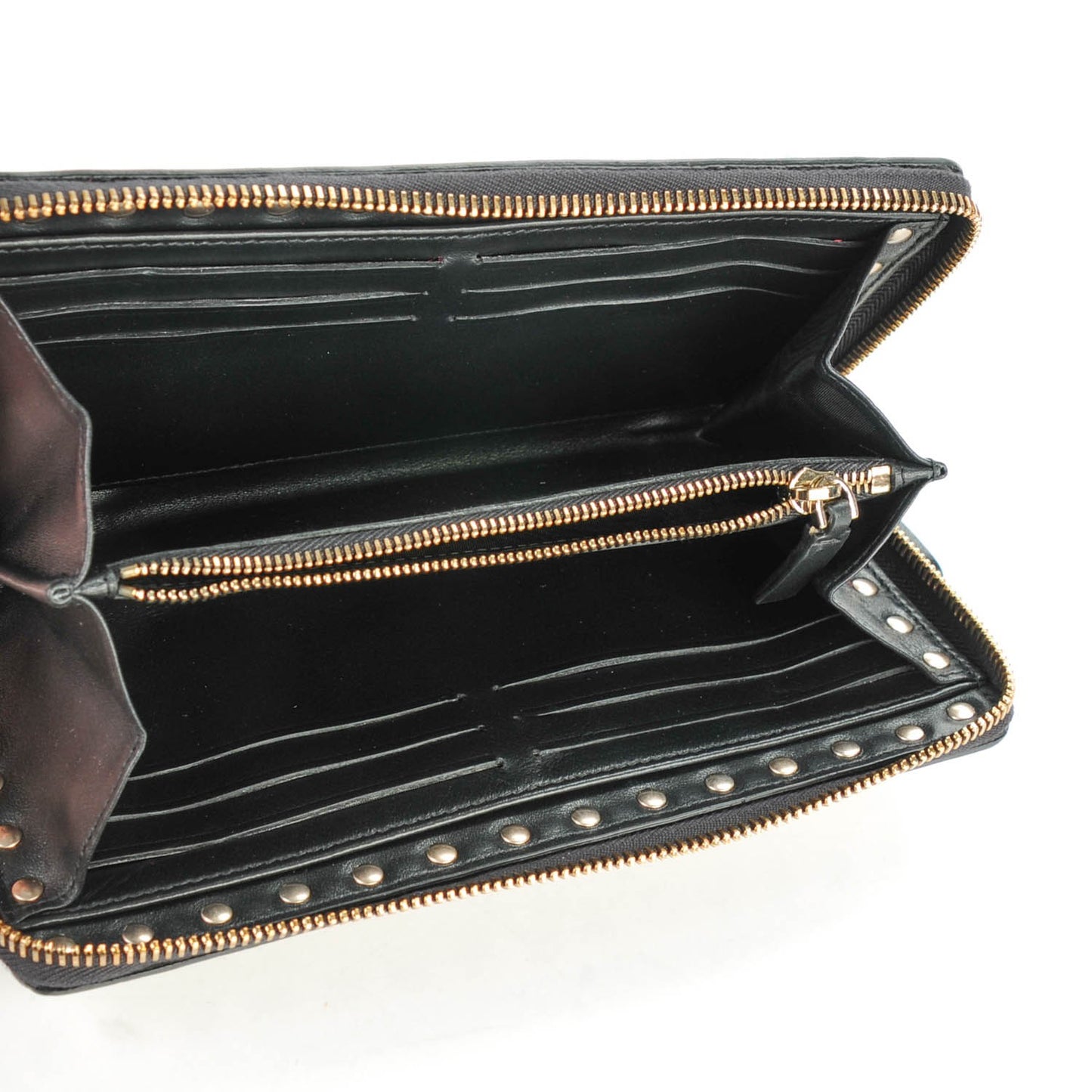 Vitello Rockstud Zip Around Wallet Ivory Black