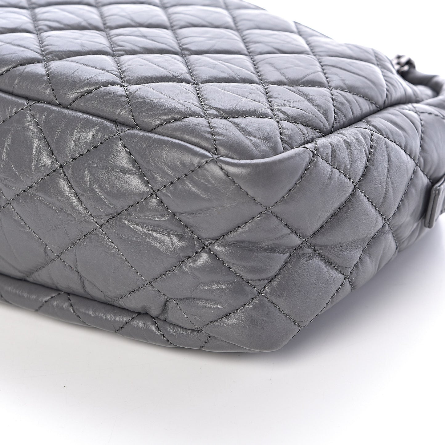Aged Calfskin Medium Reissue Camera Case Grey