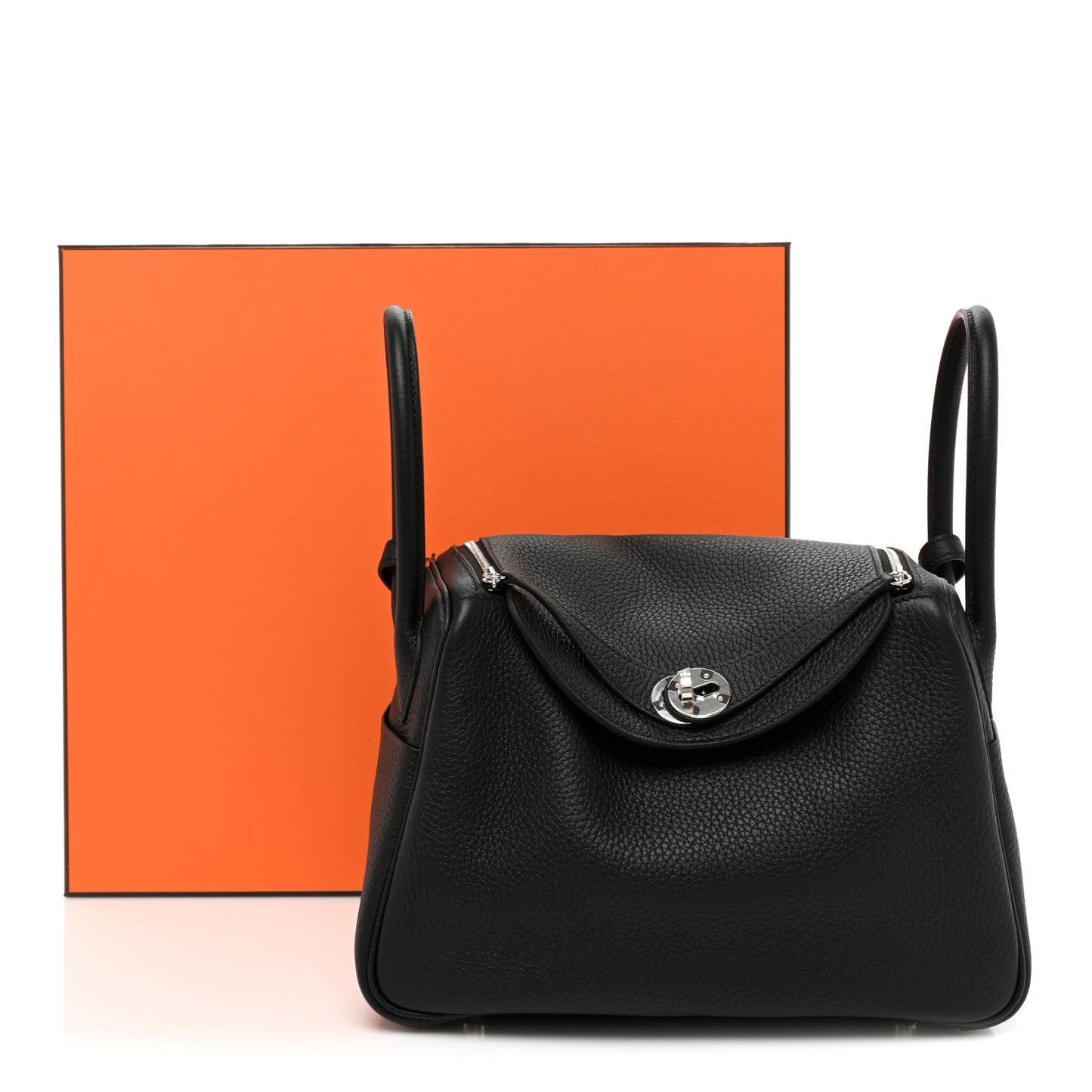 Taurillon Clemence Lindy 26 Black