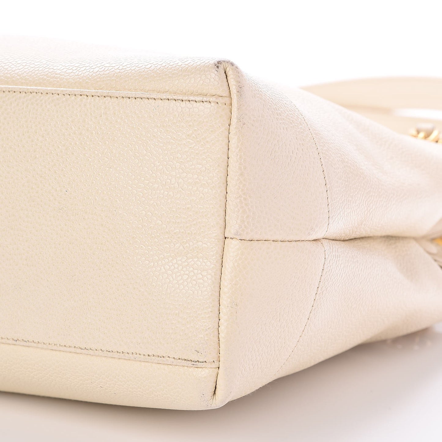 Caviar CC Shoulder Bag Beige