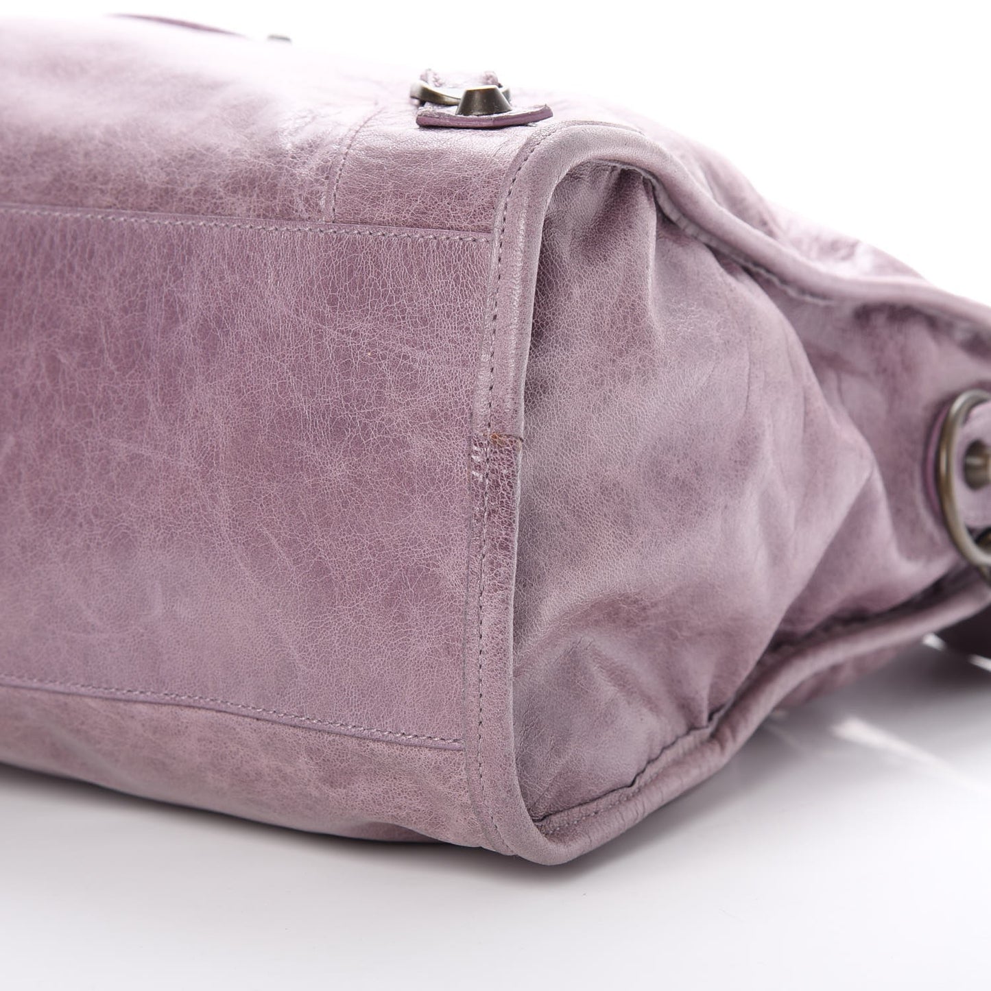Chevre Classic Hardware City Lilac