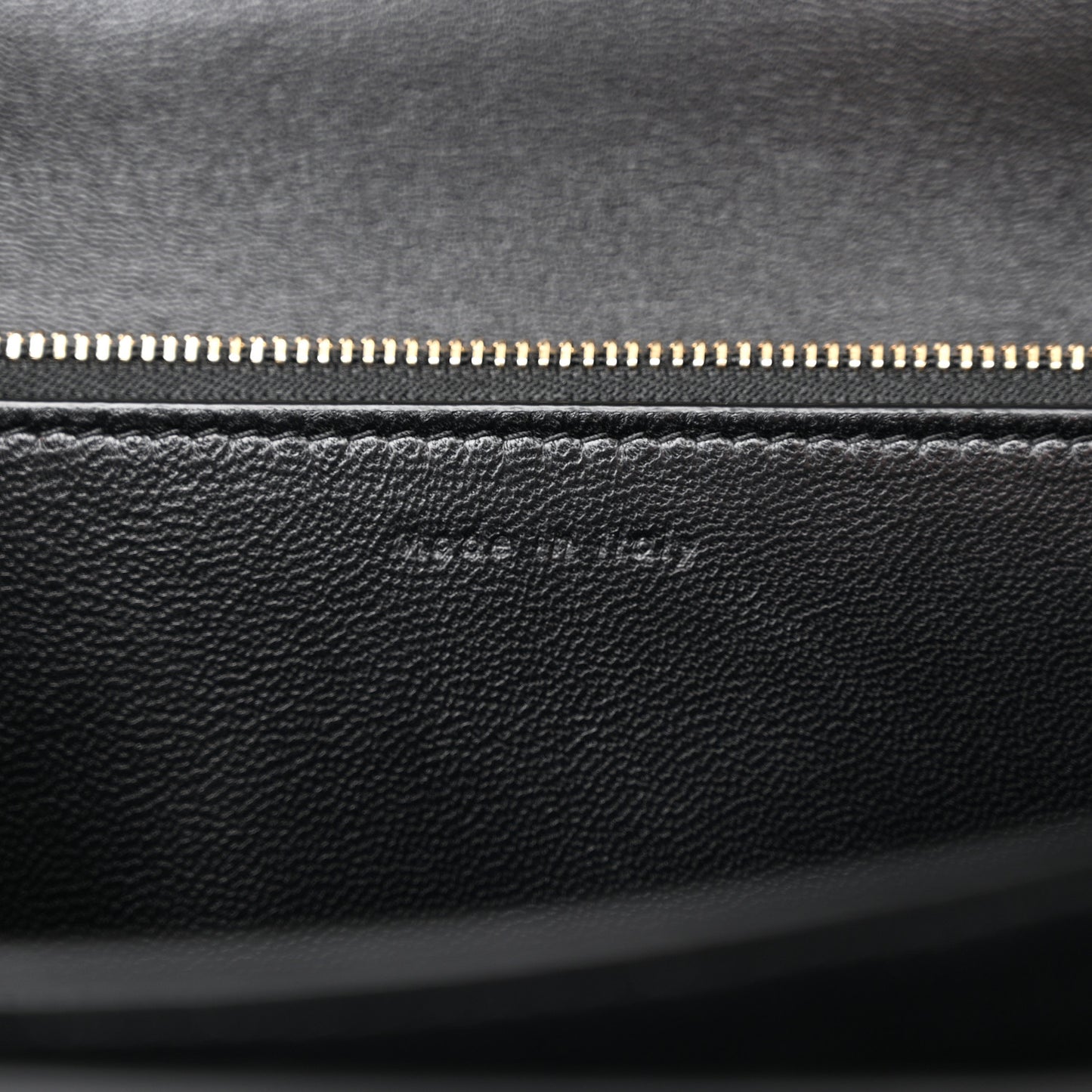 Box Calfskin Medium Classic Box Flap Bag Black