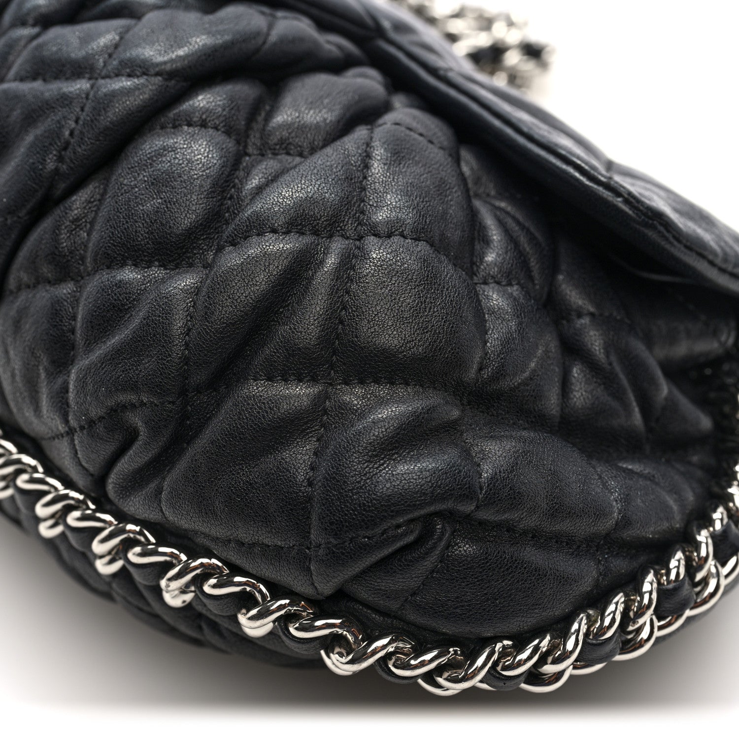 Chanel Washed Lambskin Quilted Medium Chain Around Messenger Black 10 of 10