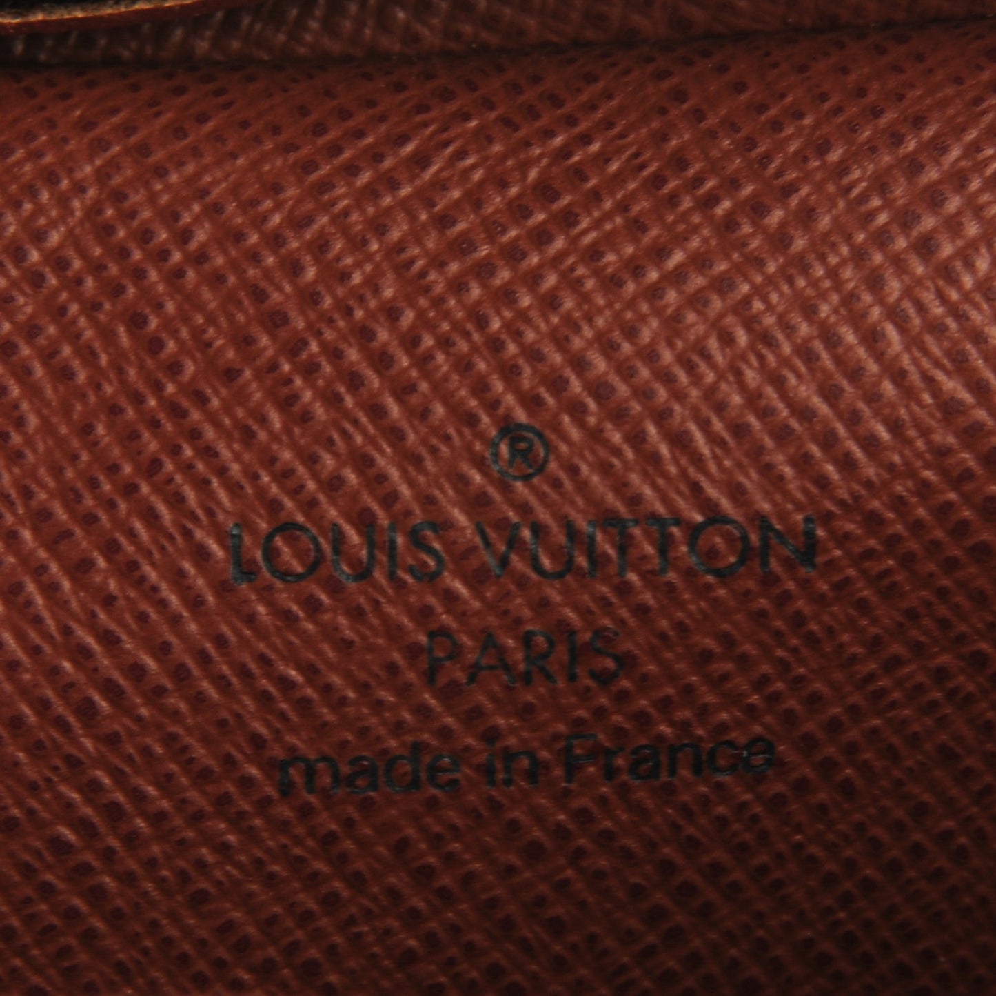 Monogram Amazone