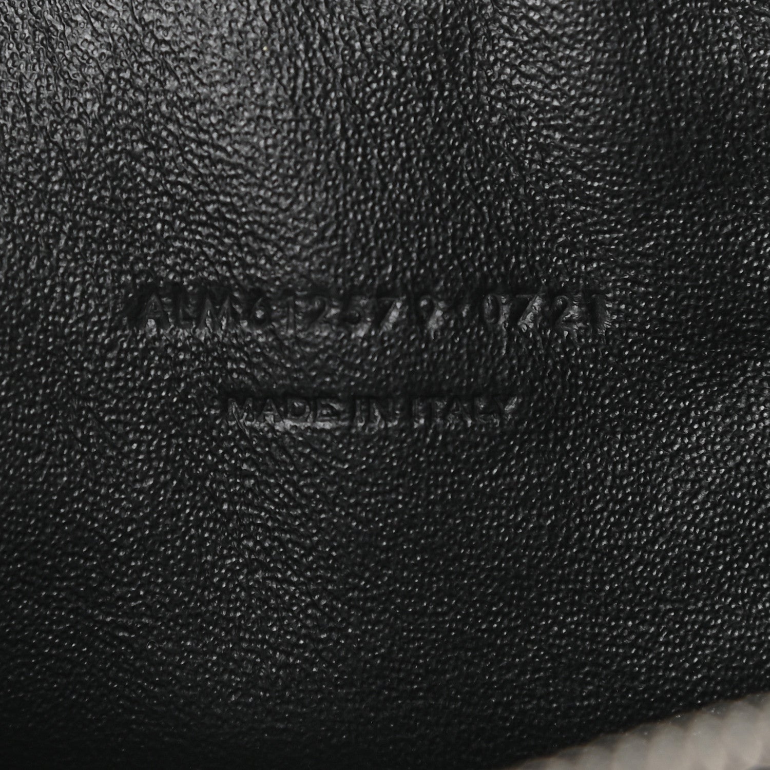 Saint Laurent Grain De Poudre Matelasse Monogram Mini Lou Camera Bag Black 7 of 9