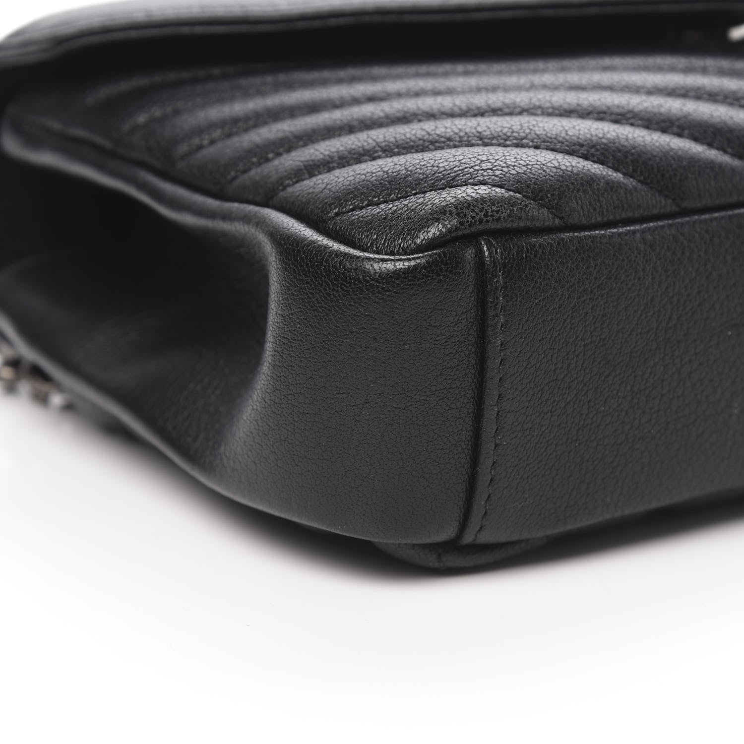 Saint Laurent Sheepskin Matelasse Chevron Monogram Medium College Bag Black 8 of 11