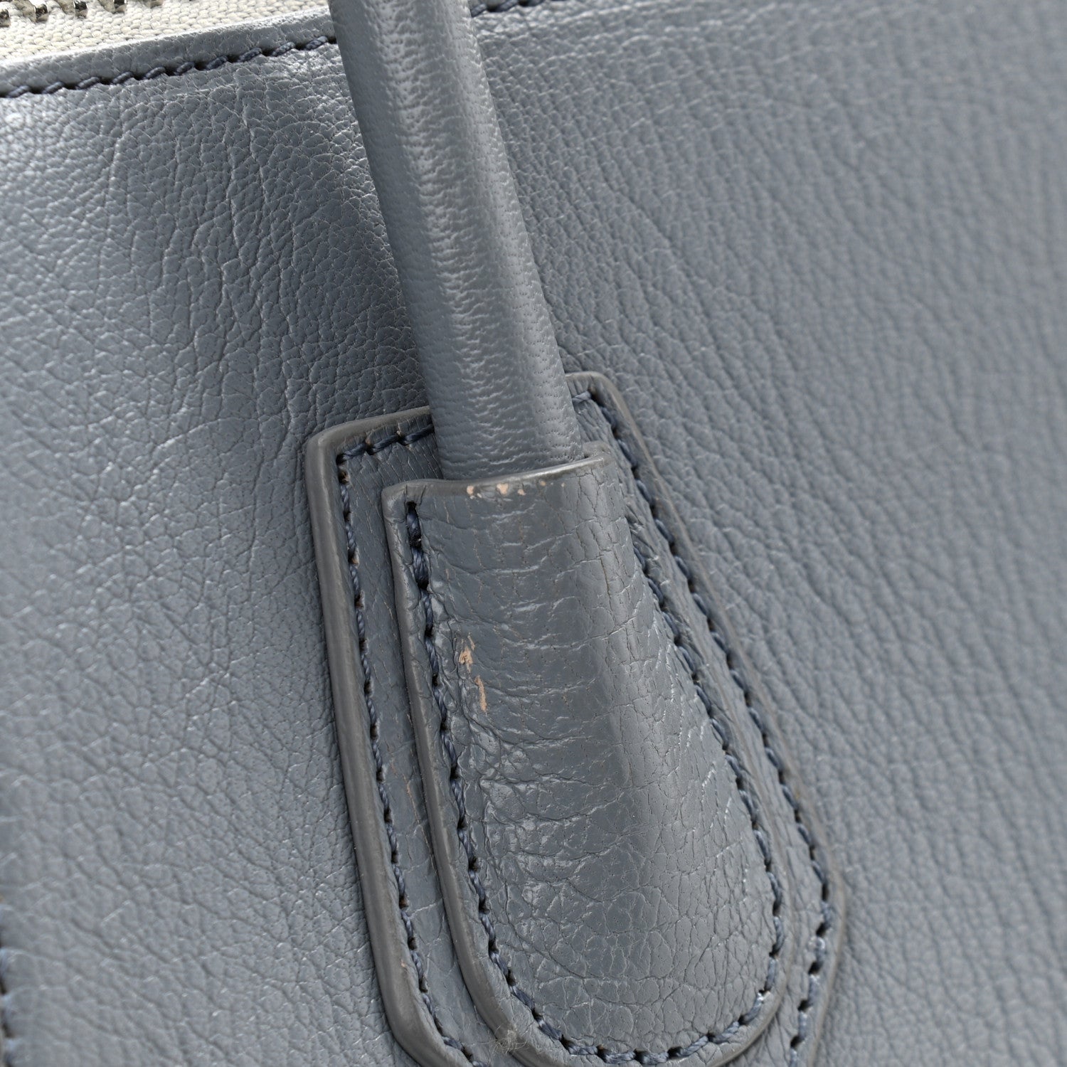 Givenchy Sugar Goatskin Small Antigona Pearl Grey 12 of 14