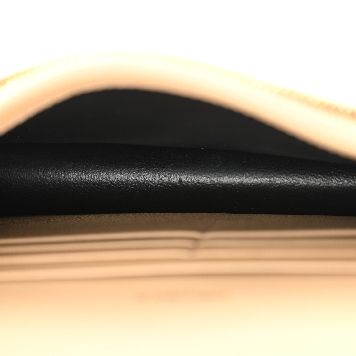 Saint Laurent Grain De Poudre Matelasse Chevron Monogram Envelope Chain Wallet Nude Powder 11 of 13
