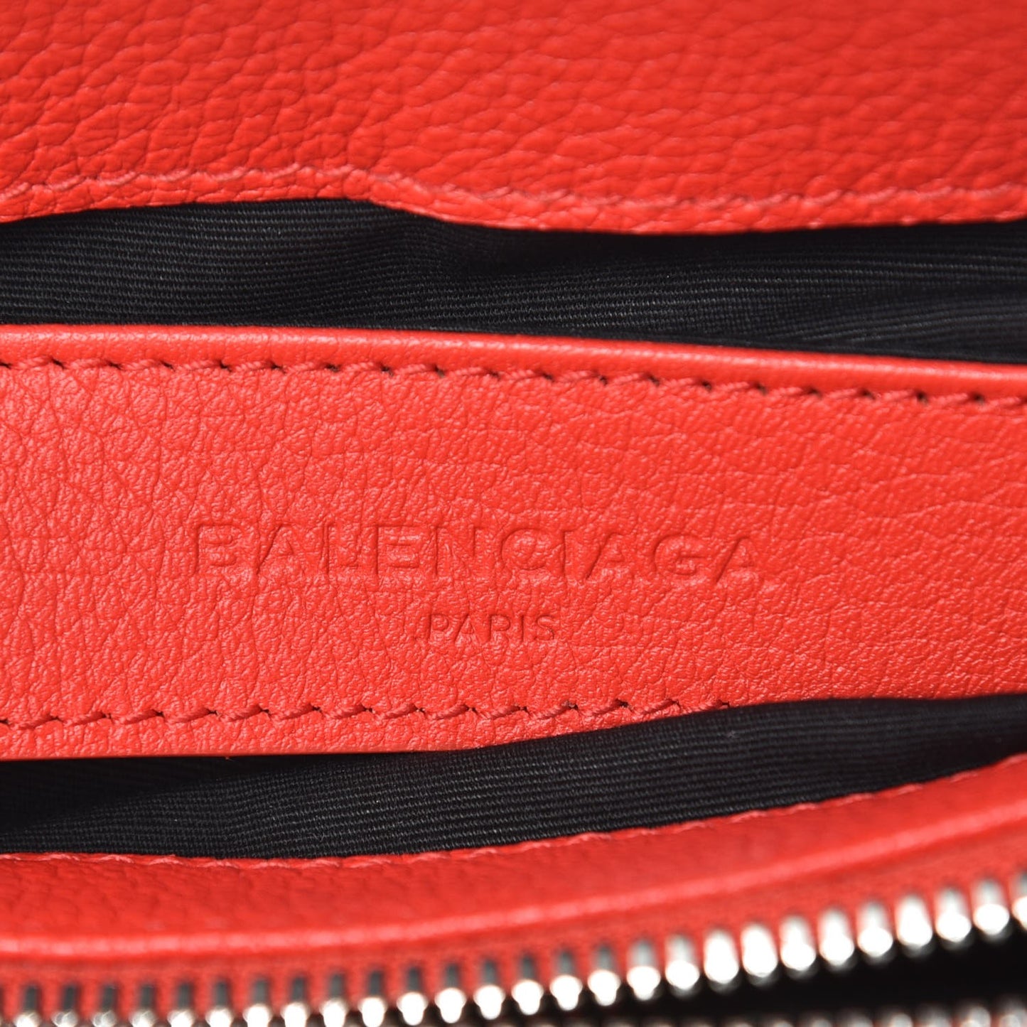 Grained Calfskin Le Dix Mini Soft Cartable Rouge Coquelicot