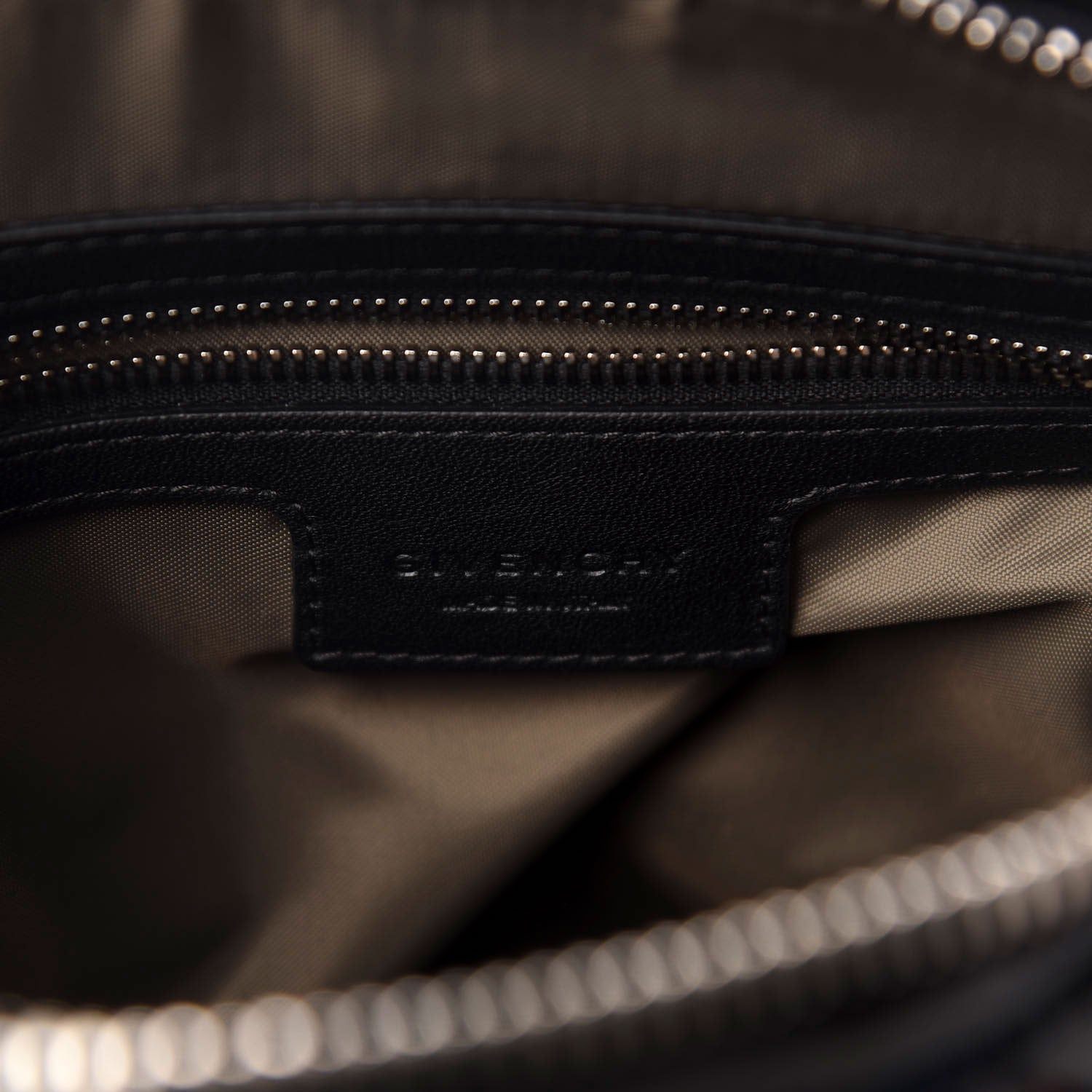 Givenchy Glossy Iridescent Rubber Large Pandora Bag Black 8 of 9